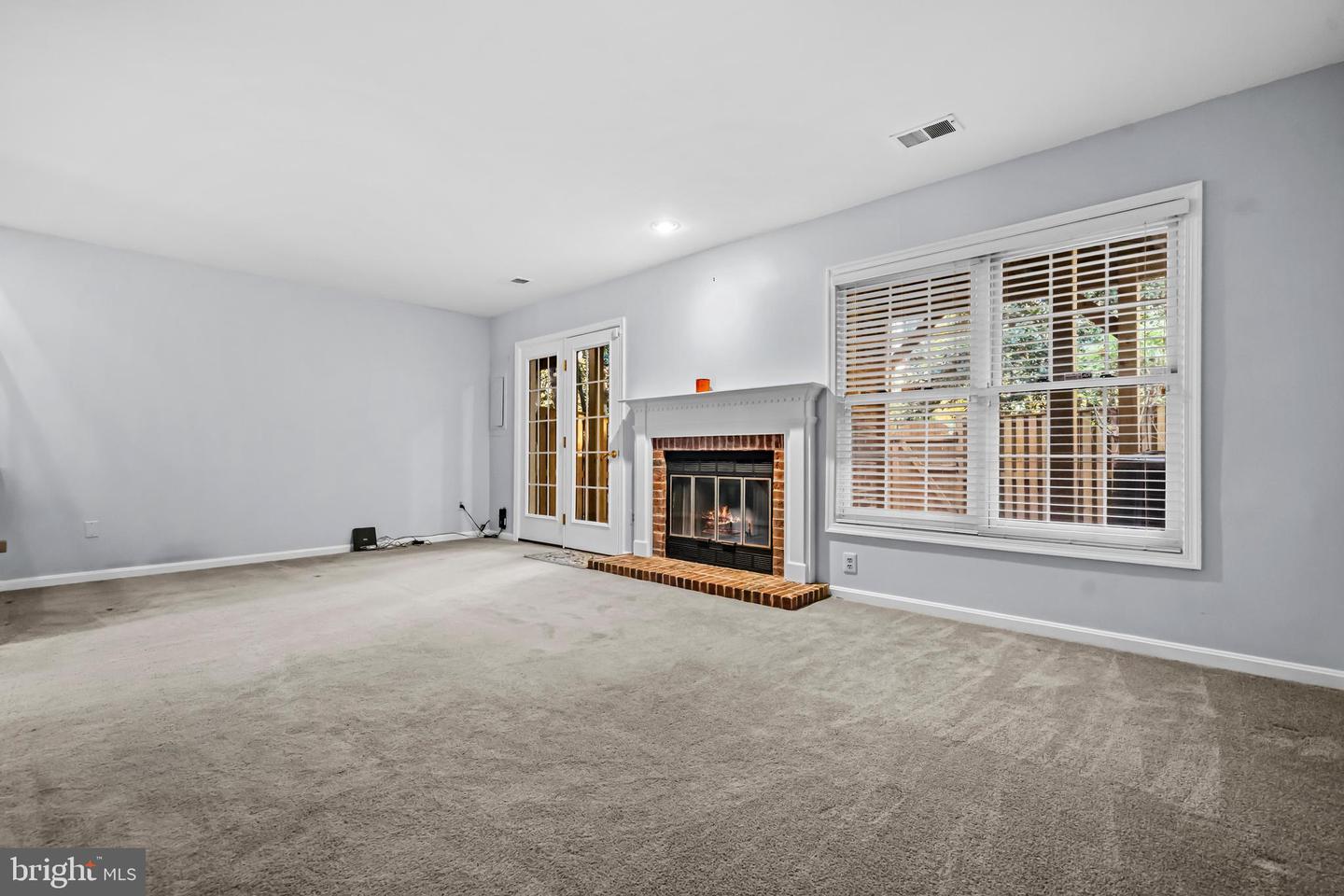 6631 DUNWICH WAY, ALEXANDRIA, Virginia 22315, 3 Bedrooms Bedrooms, ,3 BathroomsBathrooms,Residential,For sale,6631 DUNWICH WAY,VAFX2276546 MLS # VAFX2276546 6631 DUNWICH WAY, ALEXANDRIA, Virginia 22315, 3 Bedrooms Bedrooms, ,3 BathroomsBathrooms,Residential,For sale,6631 DUNWICH WAY,VAFX2276546 MLS # VAFX2276546