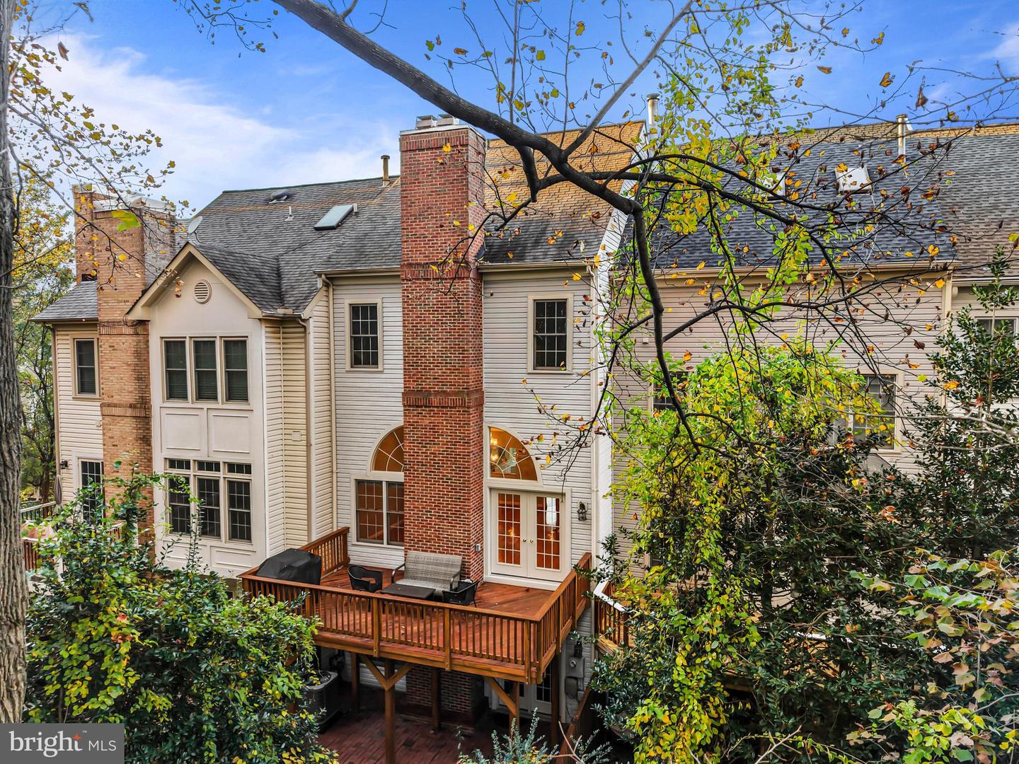 6631 DUNWICH WAY, ALEXANDRIA, Virginia 22315, 3 Bedrooms Bedrooms, ,3 BathroomsBathrooms,Residential,For sale,6631 DUNWICH WAY,VAFX2276546 MLS # VAFX2276546 6631 DUNWICH WAY, ALEXANDRIA, Virginia 22315, 3 Bedrooms Bedrooms, ,3 BathroomsBathrooms,Residential,For sale,6631 DUNWICH WAY,VAFX2276546 MLS # VAFX2276546