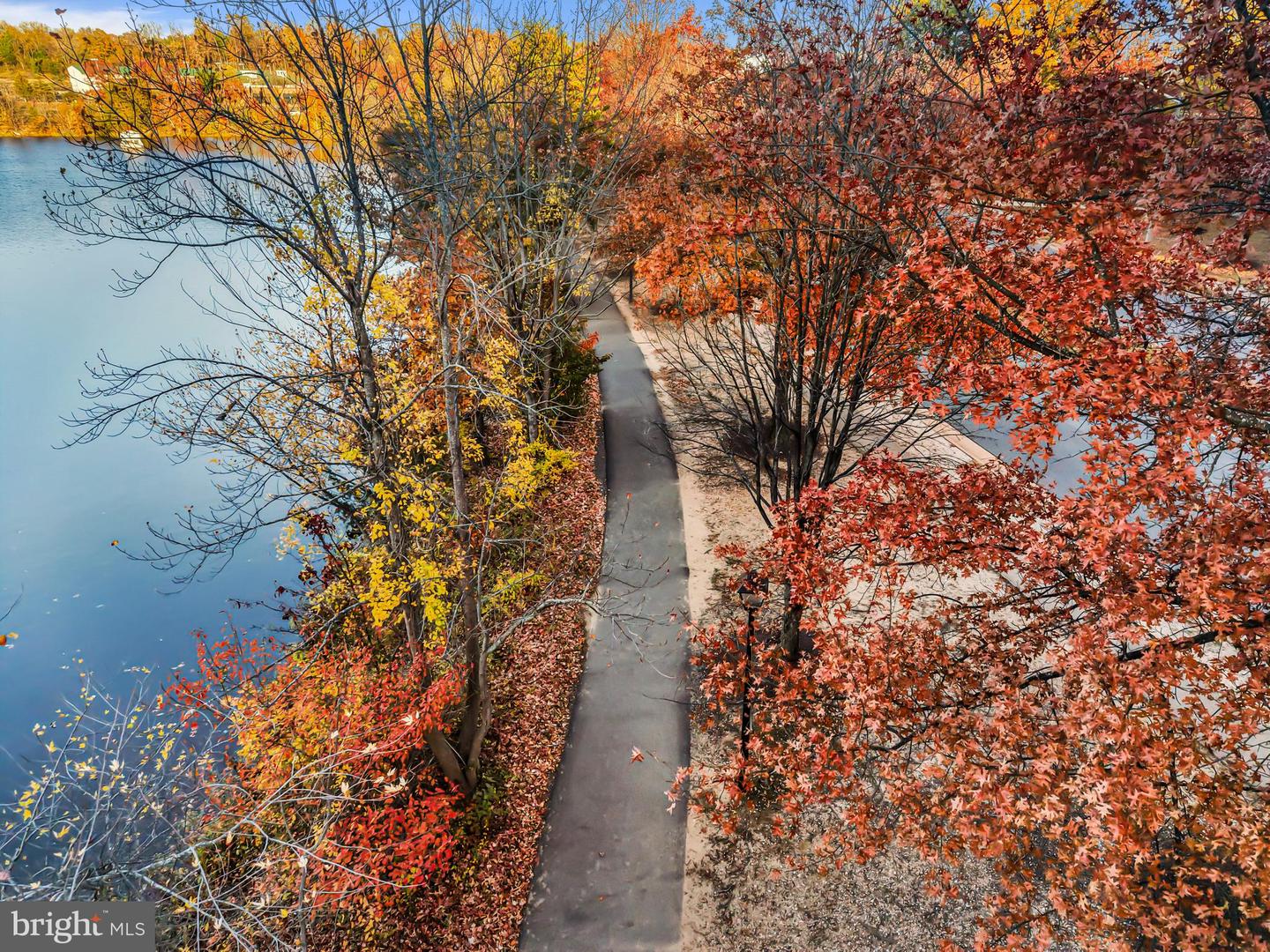 6631 DUNWICH WAY, ALEXANDRIA, Virginia 22315, 3 Bedrooms Bedrooms, ,3 BathroomsBathrooms,Residential,For sale,6631 DUNWICH WAY,VAFX2276546 MLS # VAFX2276546 6631 DUNWICH WAY, ALEXANDRIA, Virginia 22315, 3 Bedrooms Bedrooms, ,3 BathroomsBathrooms,Residential,For sale,6631 DUNWICH WAY,VAFX2276546 MLS # VAFX2276546