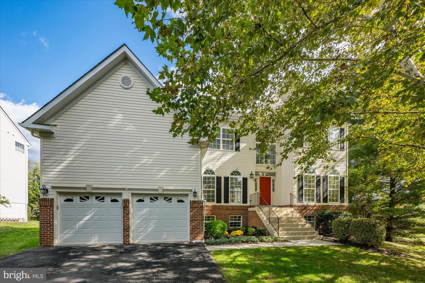 724 GODFREY CT SE, LEESBURG, Virginia 20175, 5 Bedrooms Bedrooms, ,3 BathroomsBathrooms,Residential,For sale,724 GODFREY CT SE,VALO2109788 MLS # VALO2109788 724 GODFREY CT SE, LEESBURG, Virginia 20175, 5 Bedrooms Bedrooms, ,3 BathroomsBathrooms,Residential,For sale,724 GODFREY CT SE,VALO2109788 MLS # VALO2109788