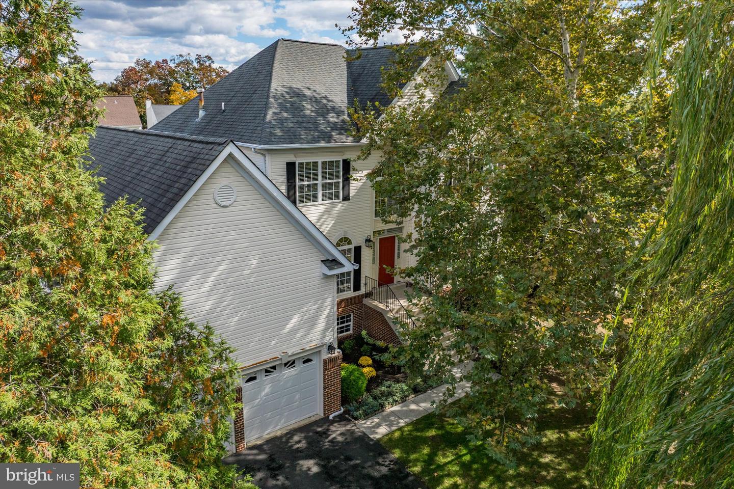 724 GODFREY CT SE, LEESBURG, Virginia 20175, 5 Bedrooms Bedrooms, ,3 BathroomsBathrooms,Residential,For sale,724 GODFREY CT SE,VALO2109788 MLS # VALO2109788 724 GODFREY CT SE, LEESBURG, Virginia 20175, 5 Bedrooms Bedrooms, ,3 BathroomsBathrooms,Residential,For sale,724 GODFREY CT SE,VALO2109788 MLS # VALO2109788