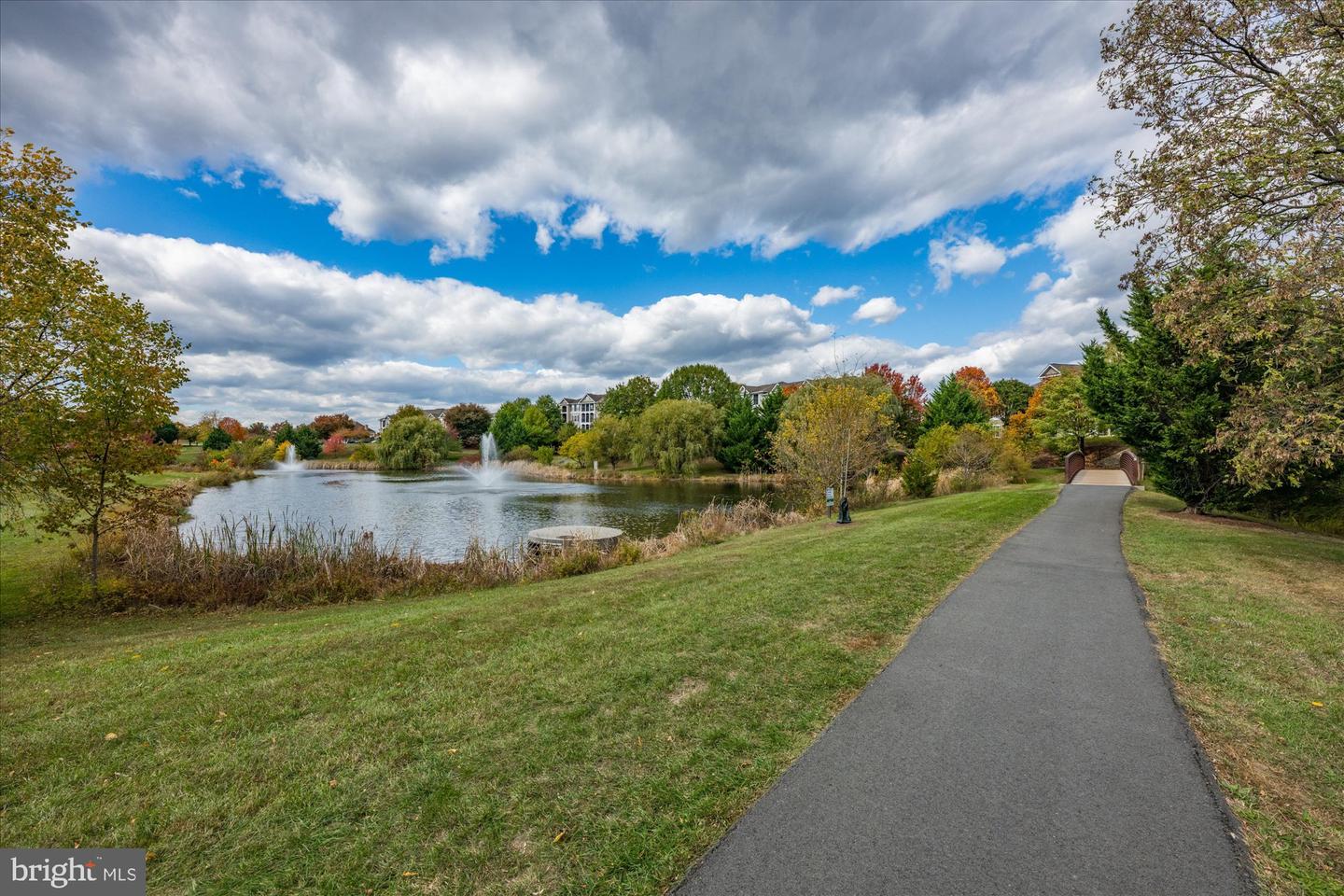 724 GODFREY CT SE, LEESBURG, Virginia 20175, 5 Bedrooms Bedrooms, ,3 BathroomsBathrooms,Residential,For sale,724 GODFREY CT SE,VALO2109788 MLS # VALO2109788 724 GODFREY CT SE, LEESBURG, Virginia 20175, 5 Bedrooms Bedrooms, ,3 BathroomsBathrooms,Residential,For sale,724 GODFREY CT SE,VALO2109788 MLS # VALO2109788