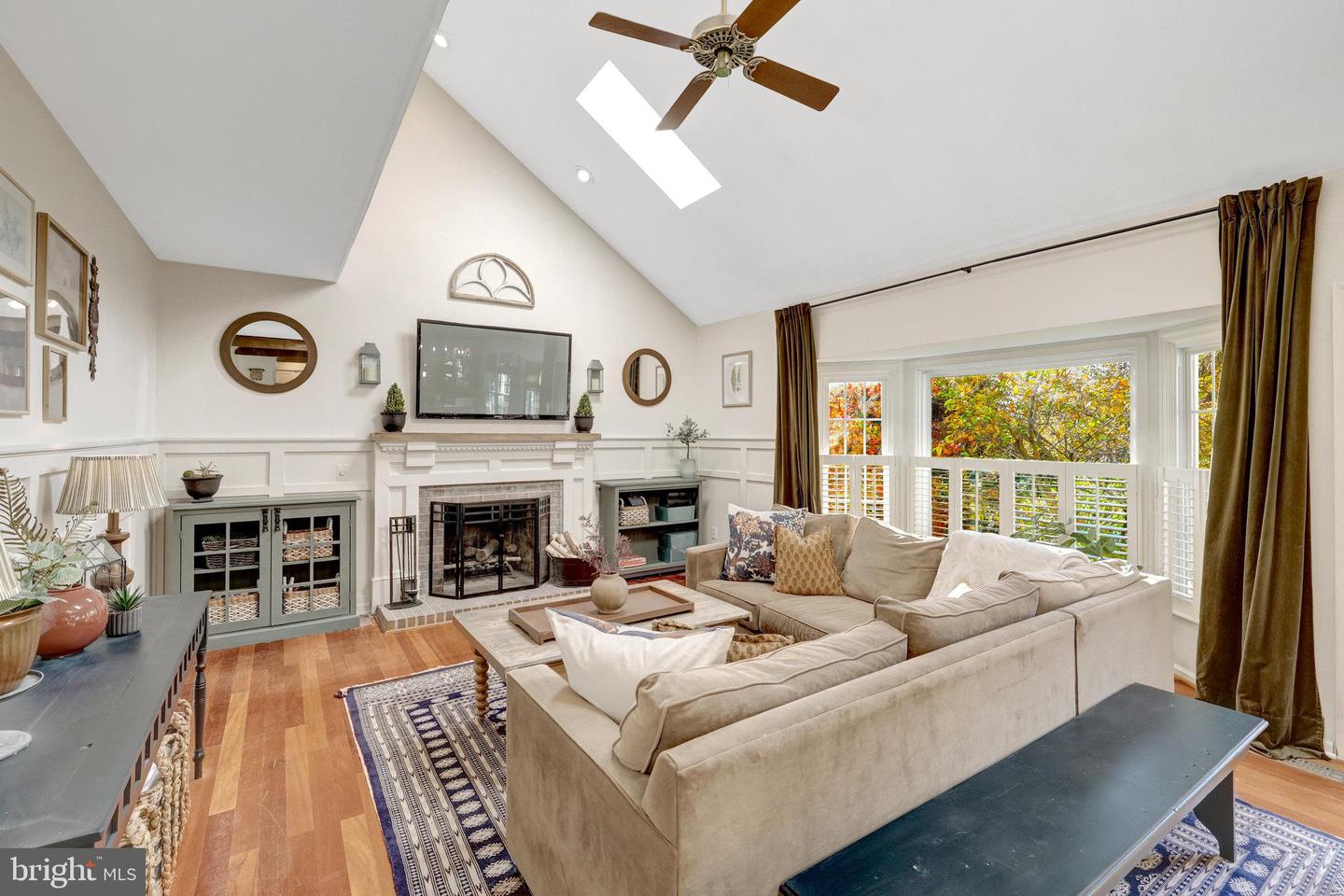 17431 ALDERSHOT PL, PURCELLVILLE, Virginia 20132, 4 Bedrooms Bedrooms, ,2 BathroomsBathrooms,Residential,For sale,17431 ALDERSHOT PL,VALO2109794 MLS # VALO2109794 17431 ALDERSHOT PL, PURCELLVILLE, Virginia 20132, 4 Bedrooms Bedrooms, ,2 BathroomsBathrooms,Residential,For sale,17431 ALDERSHOT PL,VALO2109794 MLS # VALO2109794