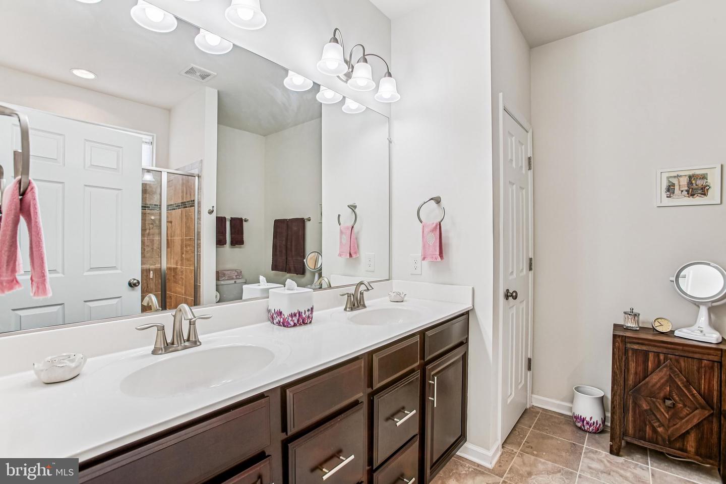 187 DENISON ST, FREDERICKSBURG, Virginia 22406, 3 Bedrooms Bedrooms, ,3 BathroomsBathrooms,Residential,For sale,187 DENISON ST,VAST2043866 MLS # VAST2043866