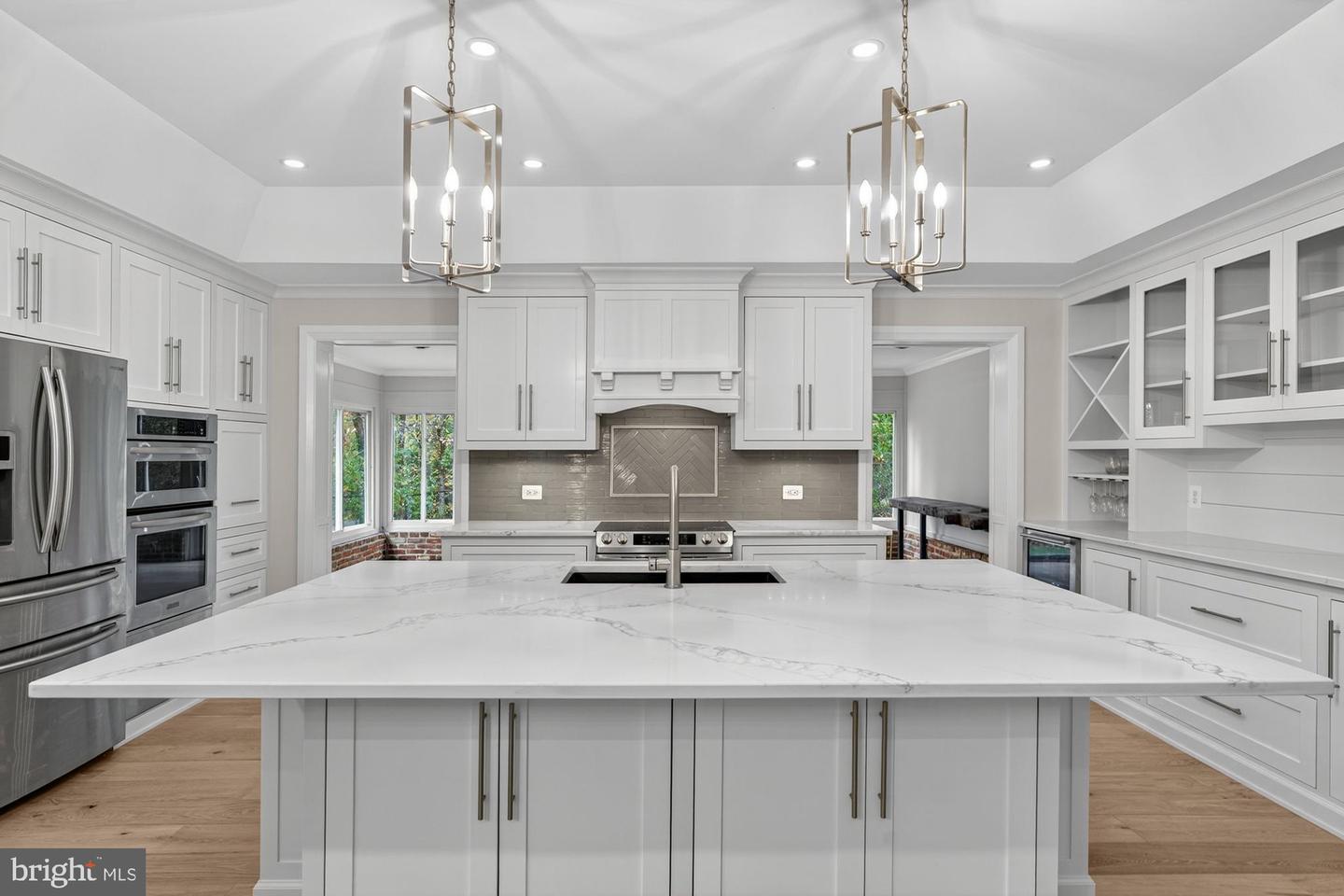 2501 EASIE ST, OAKTON, Virginia 22124, 4 Bedrooms Bedrooms, ,3 BathroomsBathrooms,Residential,For sale,2501 EASIE ST,VAFX2276682 MLS # VAFX2276682