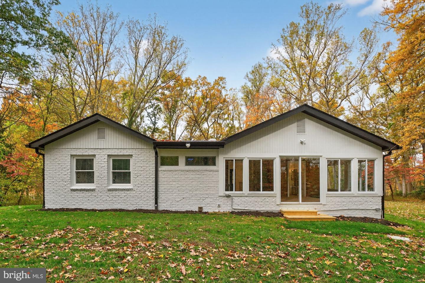 2501 EASIE ST, OAKTON, Virginia 22124, 4 Bedrooms Bedrooms, ,3 BathroomsBathrooms,Residential,For sale,2501 EASIE ST,VAFX2276682 MLS # VAFX2276682