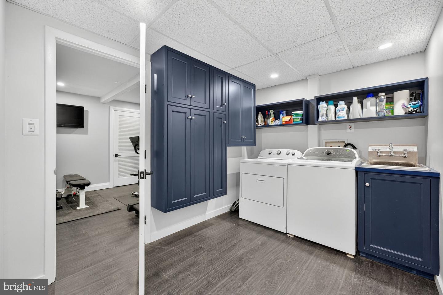 2501 EASIE ST, OAKTON, Virginia 22124, 4 Bedrooms Bedrooms, ,3 BathroomsBathrooms,Residential,For sale,2501 EASIE ST,VAFX2276682 MLS # VAFX2276682