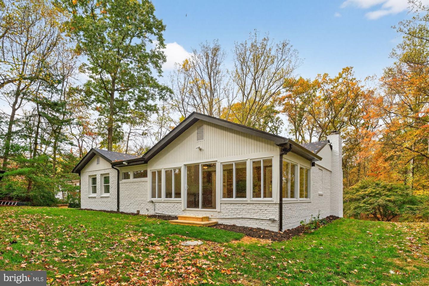 2501 EASIE ST, OAKTON, Virginia 22124, 4 Bedrooms Bedrooms, ,3 BathroomsBathrooms,Residential,For sale,2501 EASIE ST,VAFX2276682 MLS # VAFX2276682