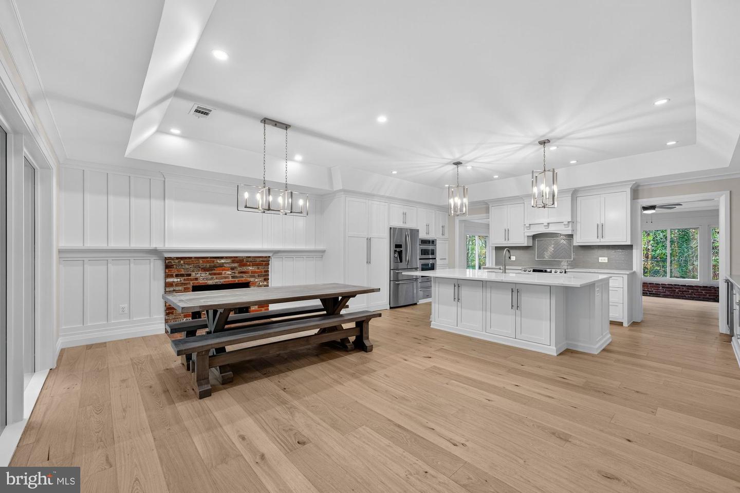 2501 EASIE ST, OAKTON, Virginia 22124, 4 Bedrooms Bedrooms, ,3 BathroomsBathrooms,Residential,For sale,2501 EASIE ST,VAFX2276682 MLS # VAFX2276682