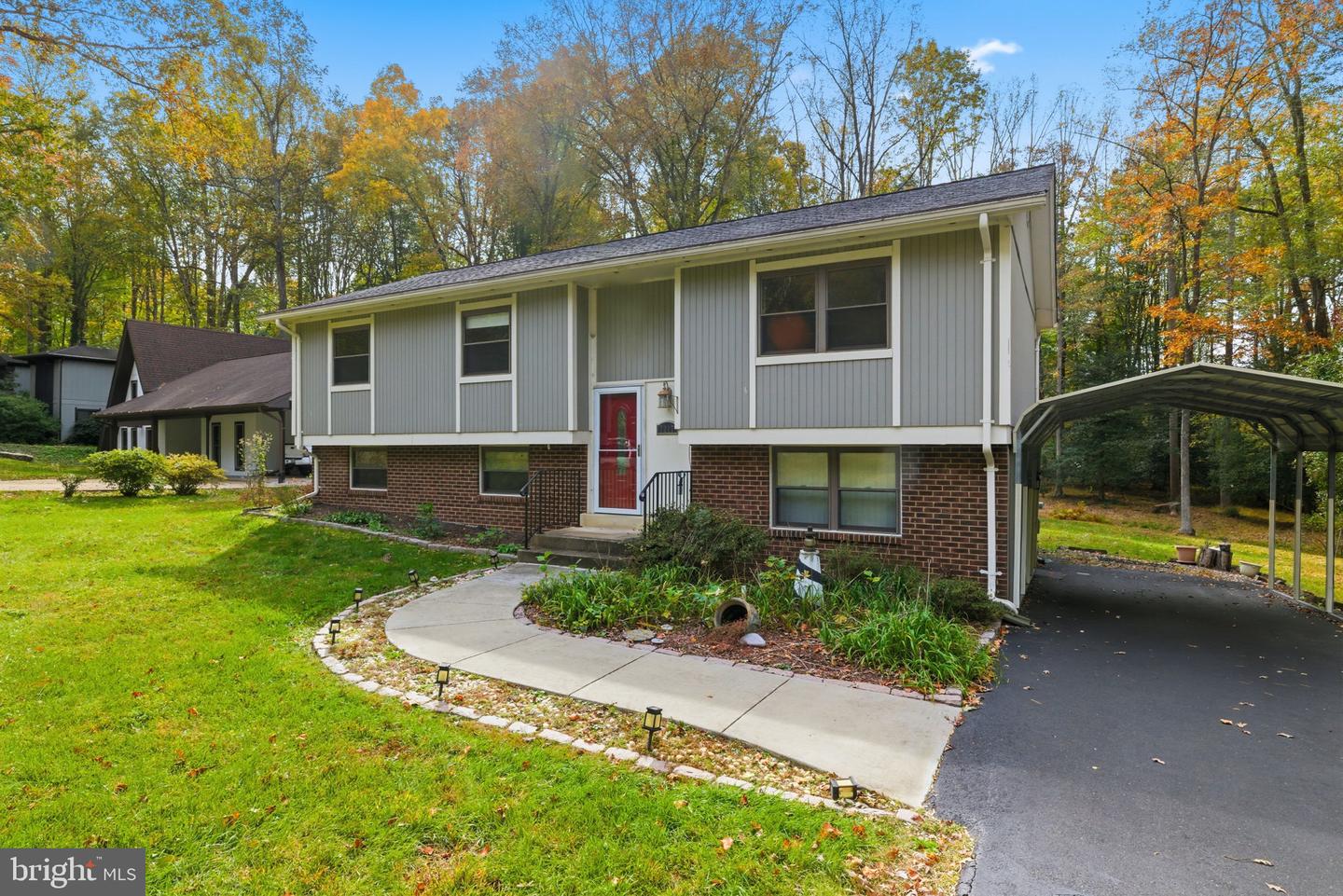 7217 RIDGEWAY DR, MANASSAS, Virginia 20112, 4 Bedrooms Bedrooms, ,3 BathroomsBathrooms,Residential,For sale,7217 RIDGEWAY DR,VAPW2106850 MLS # VAPW2106850 7217 RIDGEWAY DR, MANASSAS, Virginia 20112, 4 Bedrooms Bedrooms, ,3 BathroomsBathrooms,Residential,For sale,7217 RIDGEWAY DR,VAPW2106850 MLS # VAPW2106850