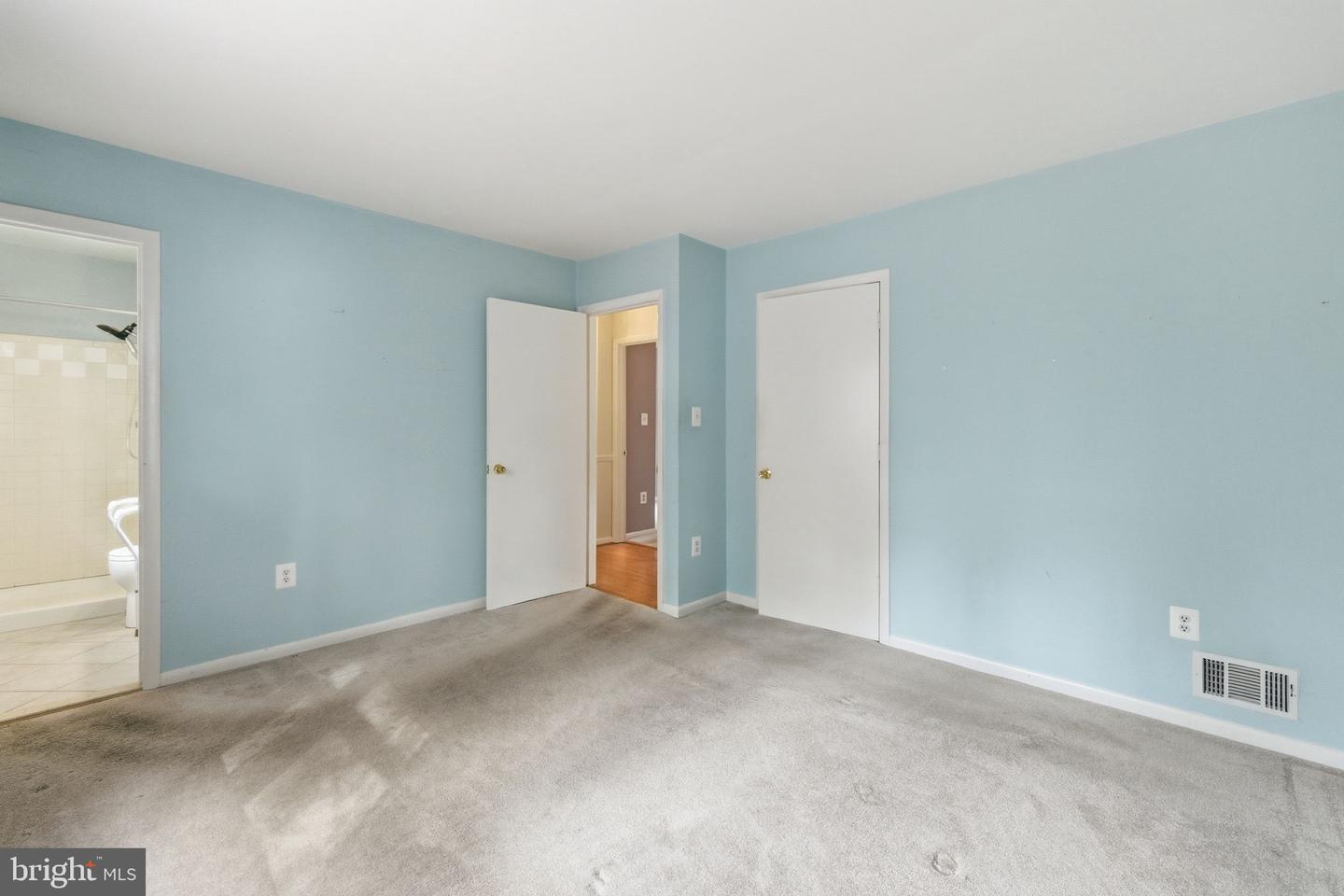 7217 RIDGEWAY DR, MANASSAS, Virginia 20112, 4 Bedrooms Bedrooms, ,3 BathroomsBathrooms,Residential,For sale,7217 RIDGEWAY DR,VAPW2106850 MLS # VAPW2106850 7217 RIDGEWAY DR, MANASSAS, Virginia 20112, 4 Bedrooms Bedrooms, ,3 BathroomsBathrooms,Residential,For sale,7217 RIDGEWAY DR,VAPW2106850 MLS # VAPW2106850