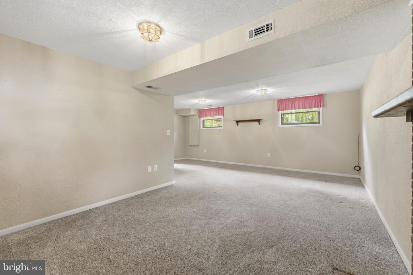 7217 RIDGEWAY DR, MANASSAS, Virginia 20112, 4 Bedrooms Bedrooms, ,3 BathroomsBathrooms,Residential,For sale,7217 RIDGEWAY DR,VAPW2106850 MLS # VAPW2106850 7217 RIDGEWAY DR, MANASSAS, Virginia 20112, 4 Bedrooms Bedrooms, ,3 BathroomsBathrooms,Residential,For sale,7217 RIDGEWAY DR,VAPW2106850 MLS # VAPW2106850