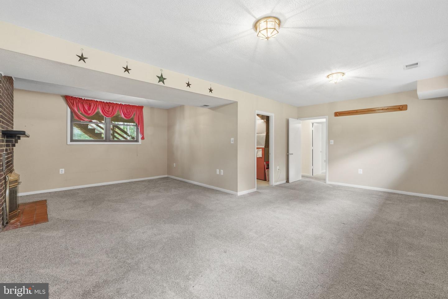 7217 RIDGEWAY DR, MANASSAS, Virginia 20112, 4 Bedrooms Bedrooms, ,3 BathroomsBathrooms,Residential,For sale,7217 RIDGEWAY DR,VAPW2106850 MLS # VAPW2106850 7217 RIDGEWAY DR, MANASSAS, Virginia 20112, 4 Bedrooms Bedrooms, ,3 BathroomsBathrooms,Residential,For sale,7217 RIDGEWAY DR,VAPW2106850 MLS # VAPW2106850