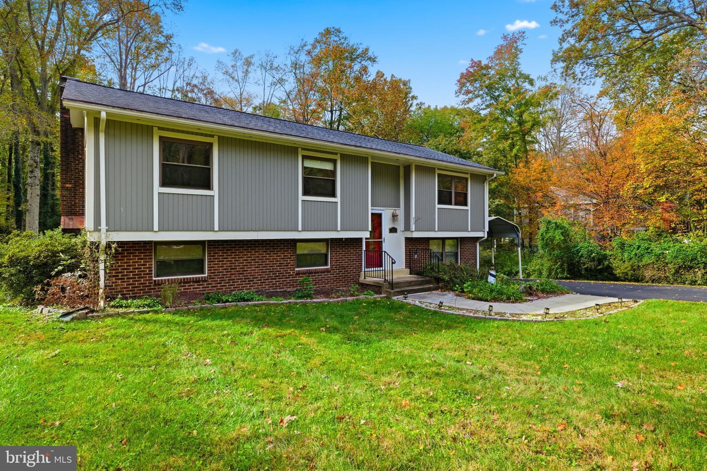 7217 RIDGEWAY DR, MANASSAS, Virginia 20112, 4 Bedrooms Bedrooms, ,3 BathroomsBathrooms,Residential,For sale,7217 RIDGEWAY DR,VAPW2106850 MLS # VAPW2106850 7217 RIDGEWAY DR, MANASSAS, Virginia 20112, 4 Bedrooms Bedrooms, ,3 BathroomsBathrooms,Residential,For sale,7217 RIDGEWAY DR,VAPW2106850 MLS # VAPW2106850