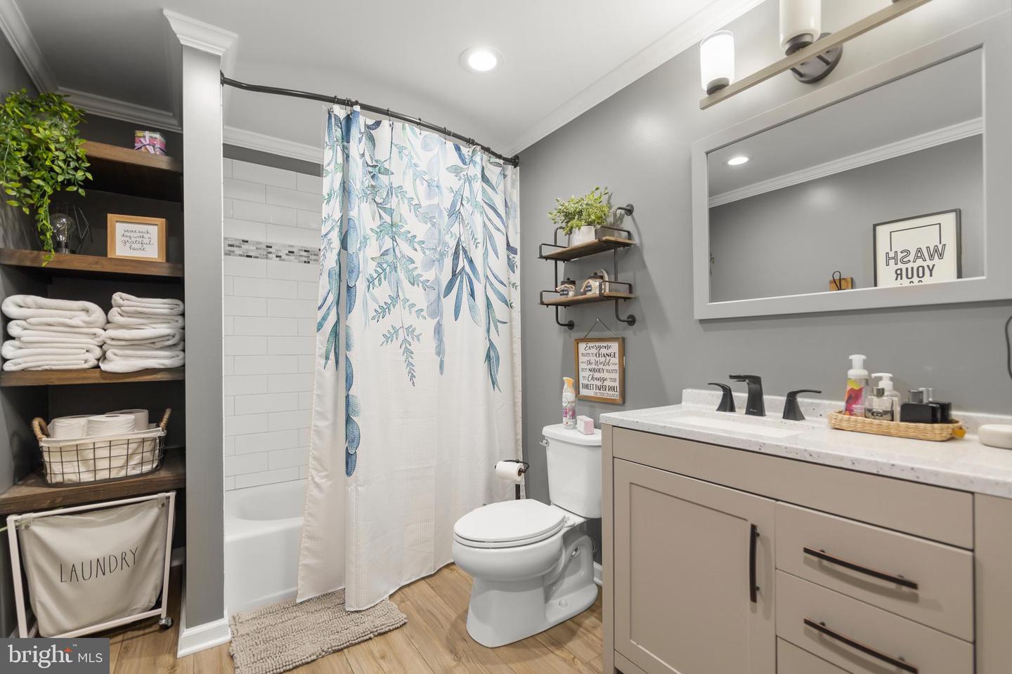 112 LUCY LONG CT, STEPHENS CITY, Virginia 22655, 5 Bedrooms Bedrooms, ,3 BathroomsBathrooms,Residential,For sale,112 LUCY LONG CT,VAFV2037736 MLS # VAFV2037736 112 LUCY LONG CT, STEPHENS CITY, Virginia 22655, 5 Bedrooms Bedrooms, ,3 BathroomsBathrooms,Residential,For sale,112 LUCY LONG CT,VAFV2037736 MLS # VAFV2037736