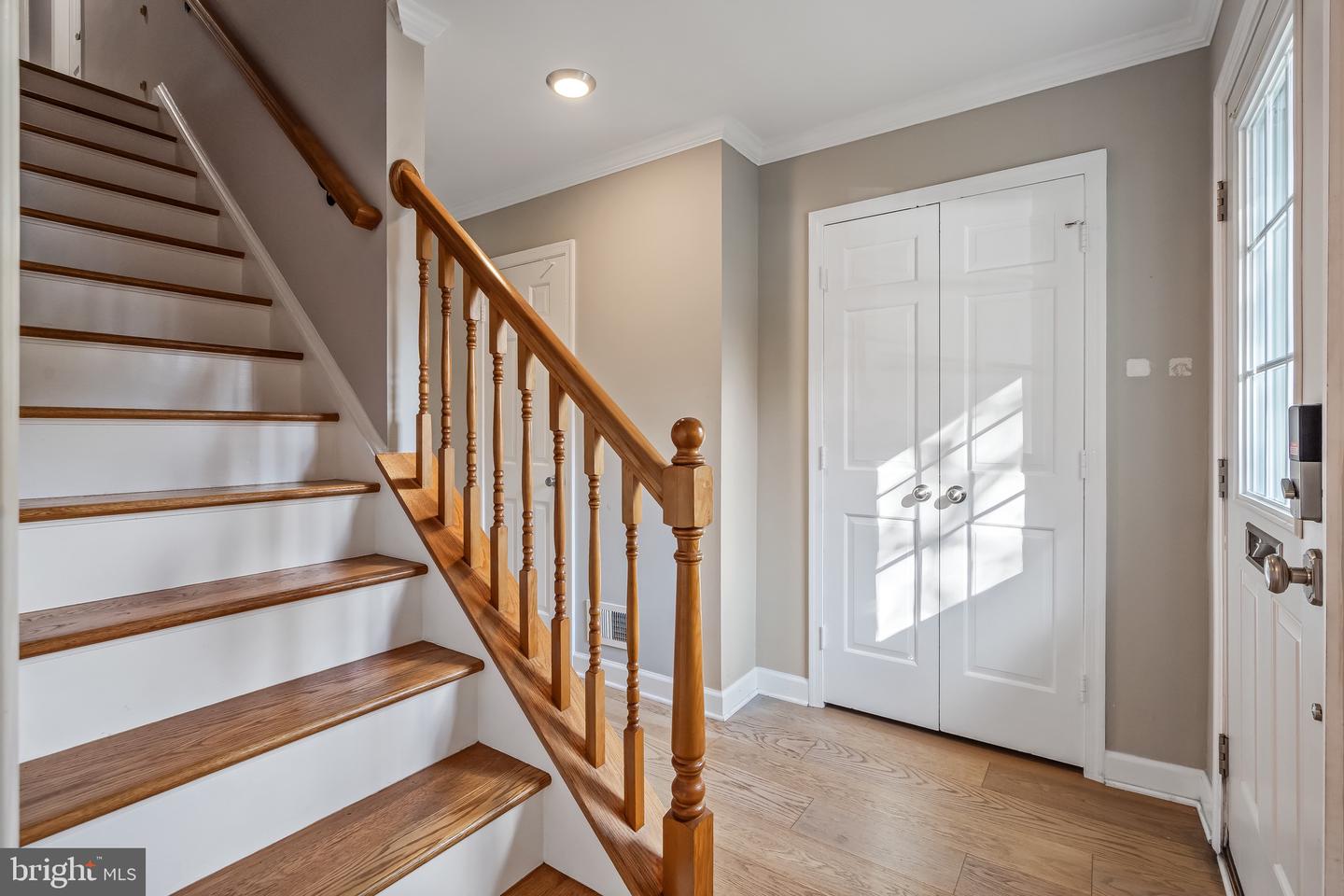 6620 ROSECROFT PL, FALLS CHURCH, Virginia 22043, 3 Bedrooms Bedrooms, ,2 BathroomsBathrooms,Residential,For sale,6620 ROSECROFT PL,VAFX2276802 MLS # VAFX2276802 6620 ROSECROFT PL, FALLS CHURCH, Virginia 22043, 3 Bedrooms Bedrooms, ,2 BathroomsBathrooms,Residential,For sale,6620 ROSECROFT PL,VAFX2276802 MLS # VAFX2276802