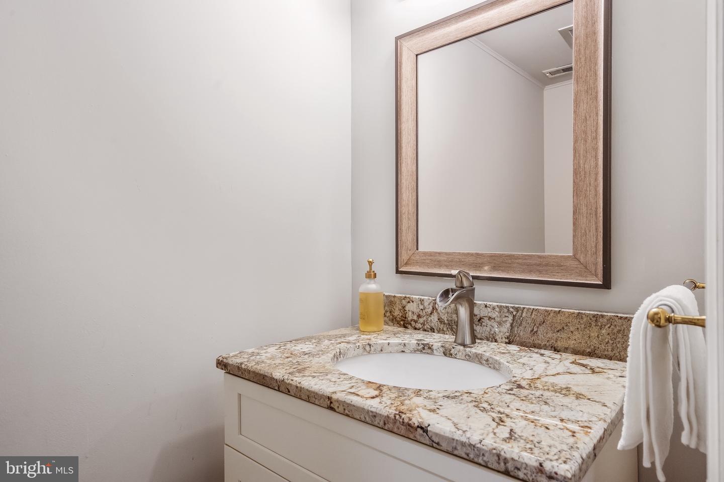 6620 ROSECROFT PL, FALLS CHURCH, Virginia 22043, 3 Bedrooms Bedrooms, ,2 BathroomsBathrooms,Residential,For sale,6620 ROSECROFT PL,VAFX2276802 MLS # VAFX2276802 6620 ROSECROFT PL, FALLS CHURCH, Virginia 22043, 3 Bedrooms Bedrooms, ,2 BathroomsBathrooms,Residential,For sale,6620 ROSECROFT PL,VAFX2276802 MLS # VAFX2276802