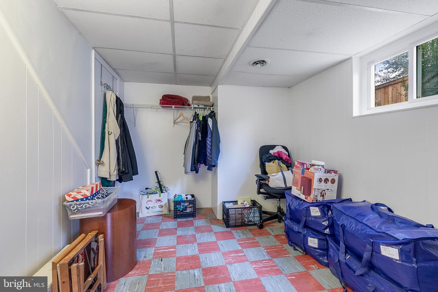 121 JASPER PL, ALEXANDRIA, Virginia 22304, 5 Bedrooms Bedrooms, ,2 BathroomsBathrooms,Residential,For sale,121 JASPER PL,VAAX2051292 MLS # VAAX2051292 121 JASPER PL, ALEXANDRIA, Virginia 22304, 5 Bedrooms Bedrooms, ,2 BathroomsBathrooms,Residential,For sale,121 JASPER PL,VAAX2051292 MLS # VAAX2051292