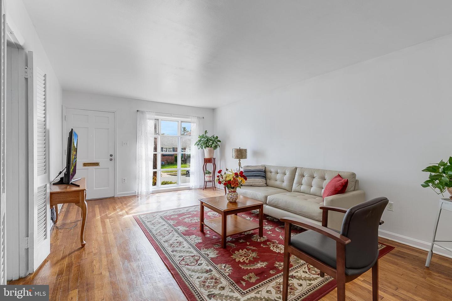 121 JASPER PL, ALEXANDRIA, Virginia 22304, 5 Bedrooms Bedrooms, ,2 BathroomsBathrooms,Residential,For sale,121 JASPER PL,VAAX2051292 MLS # VAAX2051292 121 JASPER PL, ALEXANDRIA, Virginia 22304, 5 Bedrooms Bedrooms, ,2 BathroomsBathrooms,Residential,For sale,121 JASPER PL,VAAX2051292 MLS # VAAX2051292