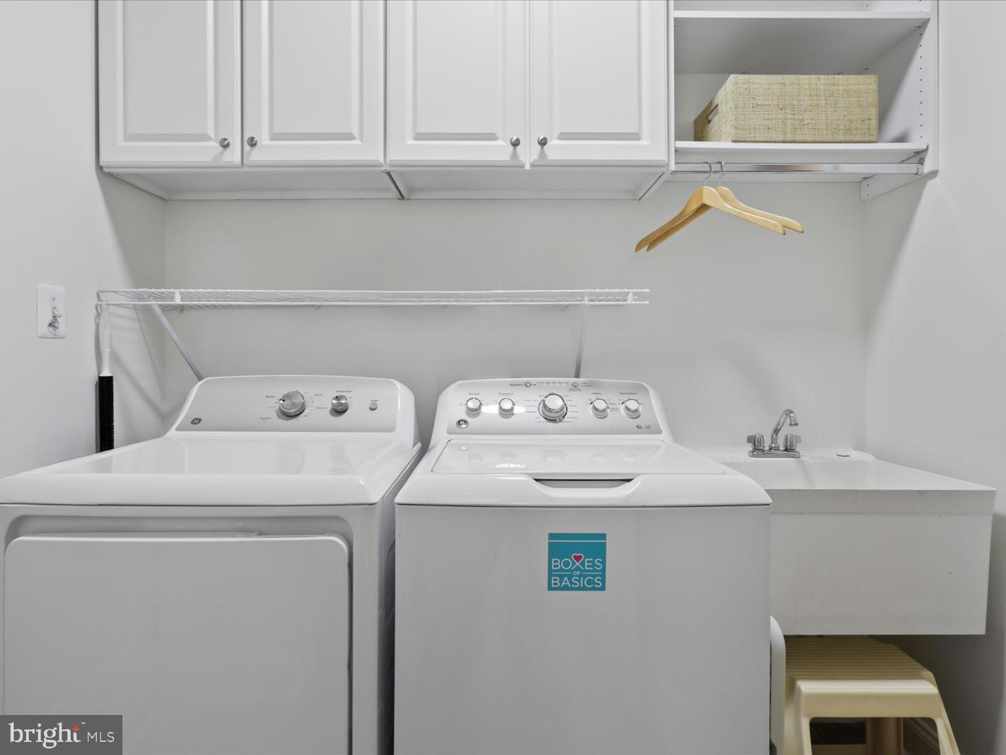 5709 WHEELWRIGHT WAY, HAYMARKET, Virginia 20169, 3 Bedrooms Bedrooms, ,3 BathroomsBathrooms,Residential,For sale,5709 WHEELWRIGHT WAY,VAPW2106926 MLS # VAPW2106926 5709 WHEELWRIGHT WAY, HAYMARKET, Virginia 20169, 3 Bedrooms Bedrooms, ,3 BathroomsBathrooms,Residential,For sale,5709 WHEELWRIGHT WAY,VAPW2106926 MLS # VAPW2106926