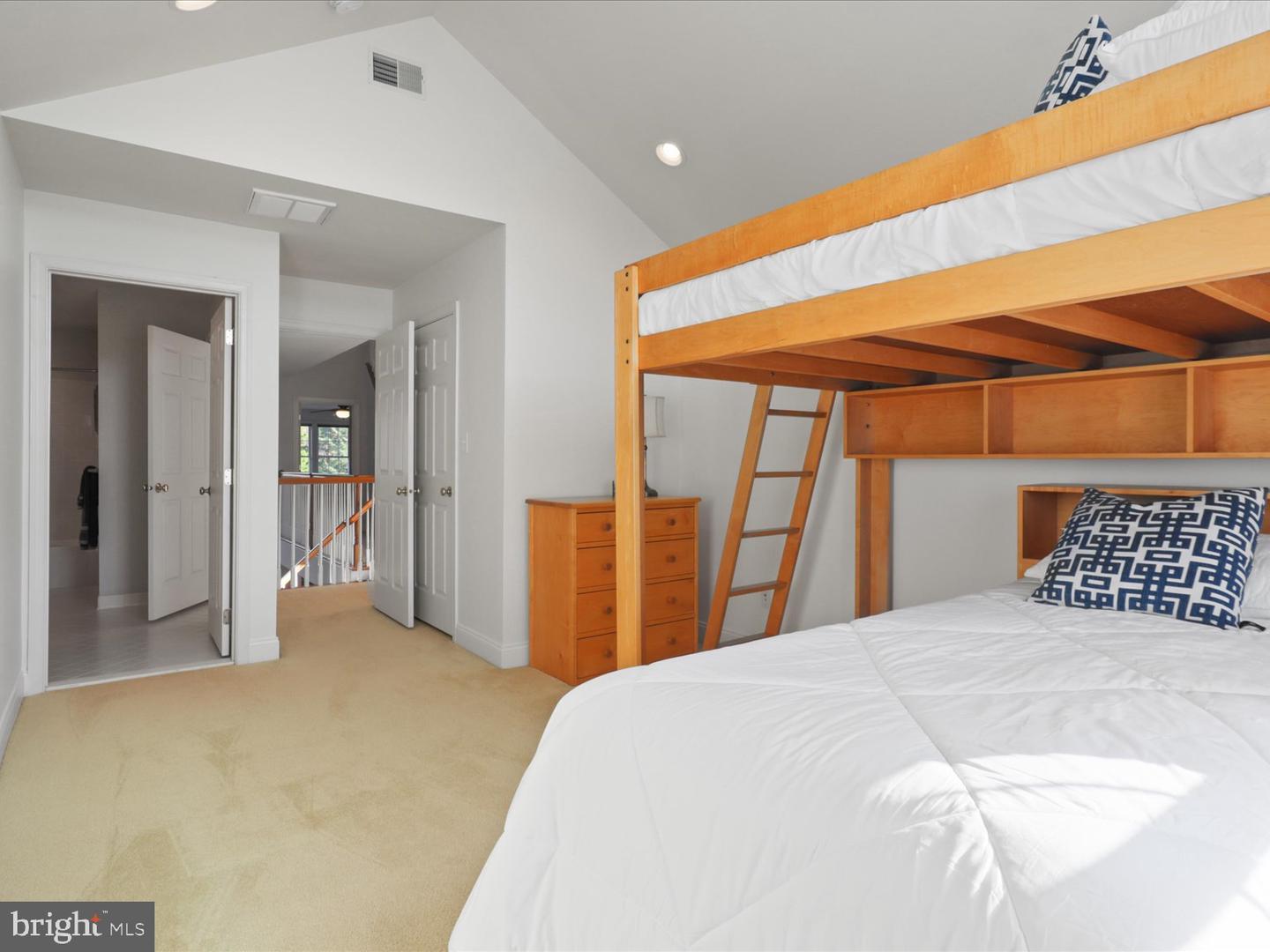 5709 WHEELWRIGHT WAY, HAYMARKET, Virginia 20169, 3 Bedrooms Bedrooms, ,3 BathroomsBathrooms,Residential,For sale,5709 WHEELWRIGHT WAY,VAPW2106926 MLS # VAPW2106926 5709 WHEELWRIGHT WAY, HAYMARKET, Virginia 20169, 3 Bedrooms Bedrooms, ,3 BathroomsBathrooms,Residential,For sale,5709 WHEELWRIGHT WAY,VAPW2106926 MLS # VAPW2106926