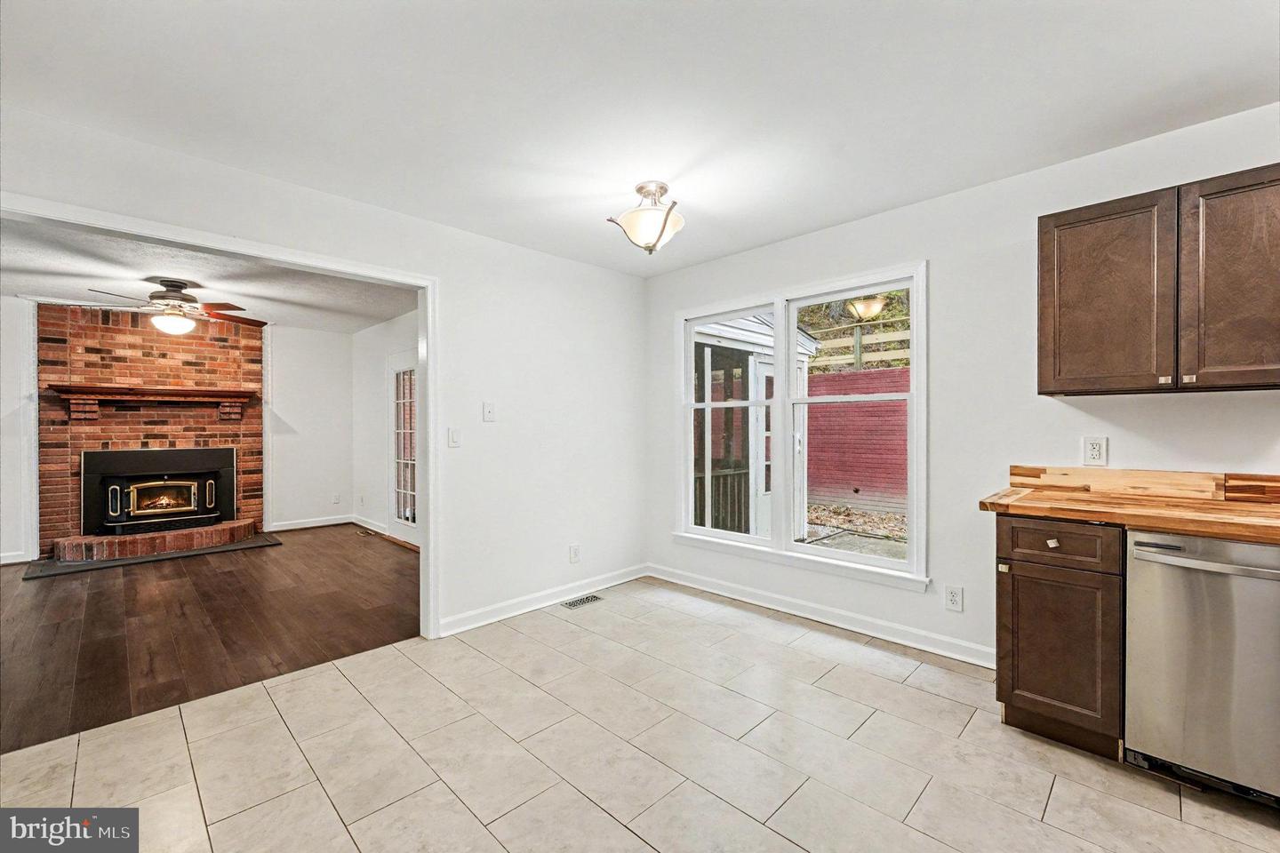 2005 FARRAGUT DR, STAFFORD, Virginia 22554, 3 Bedrooms Bedrooms, 12 Rooms Rooms,2 BathroomsBathrooms,Residential,For sale,2005 FARRAGUT DR,VAST2043908 MLS # VAST2043908 2005 FARRAGUT DR, STAFFORD, Virginia 22554, 3 Bedrooms Bedrooms, 12 Rooms Rooms,2 BathroomsBathrooms,Residential,For sale,2005 FARRAGUT DR,VAST2043908 MLS # VAST2043908