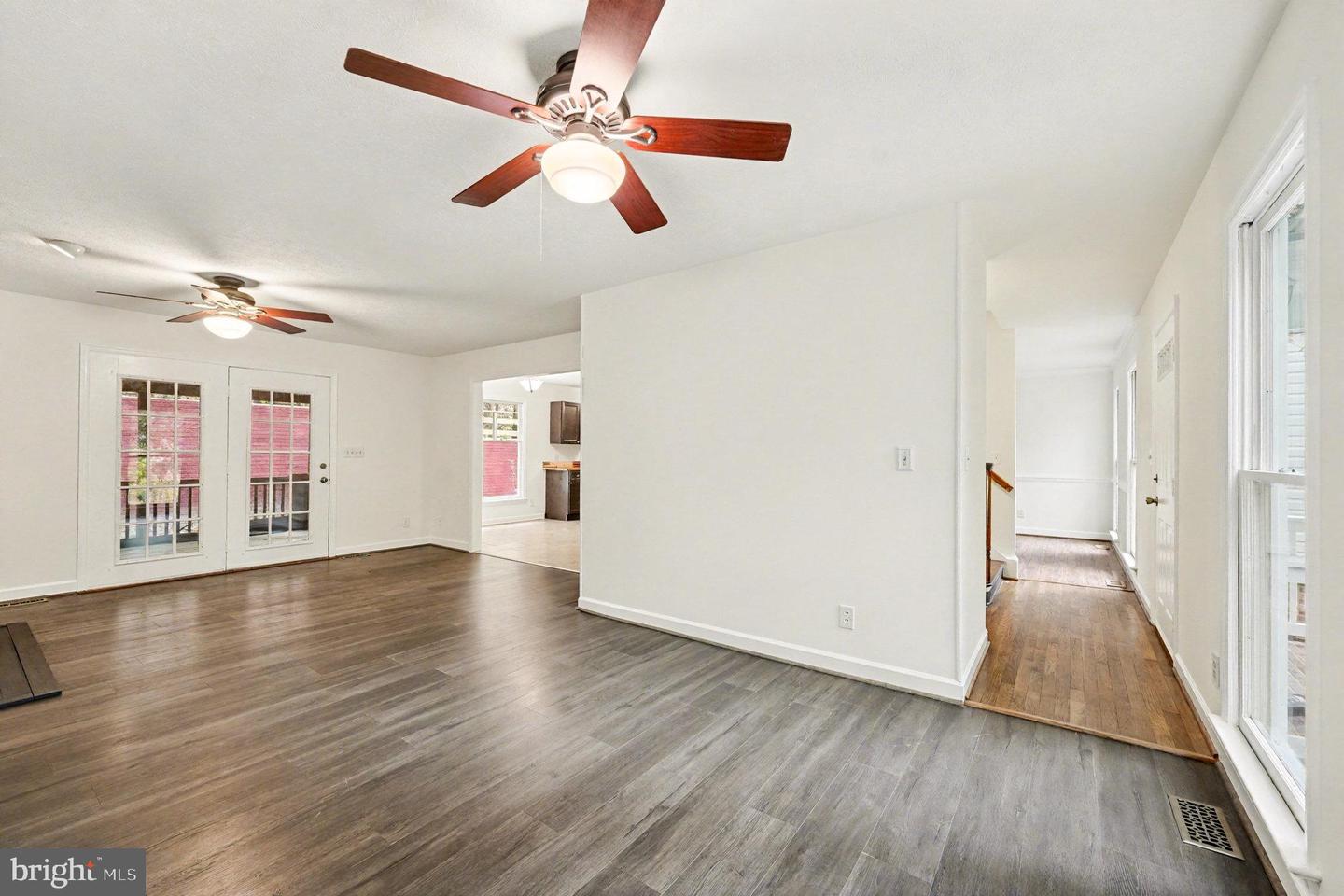 2005 FARRAGUT DR, STAFFORD, Virginia 22554, 3 Bedrooms Bedrooms, 12 Rooms Rooms,2 BathroomsBathrooms,Residential,For sale,2005 FARRAGUT DR,VAST2043908 MLS # VAST2043908 2005 FARRAGUT DR, STAFFORD, Virginia 22554, 3 Bedrooms Bedrooms, 12 Rooms Rooms,2 BathroomsBathrooms,Residential,For sale,2005 FARRAGUT DR,VAST2043908 MLS # VAST2043908