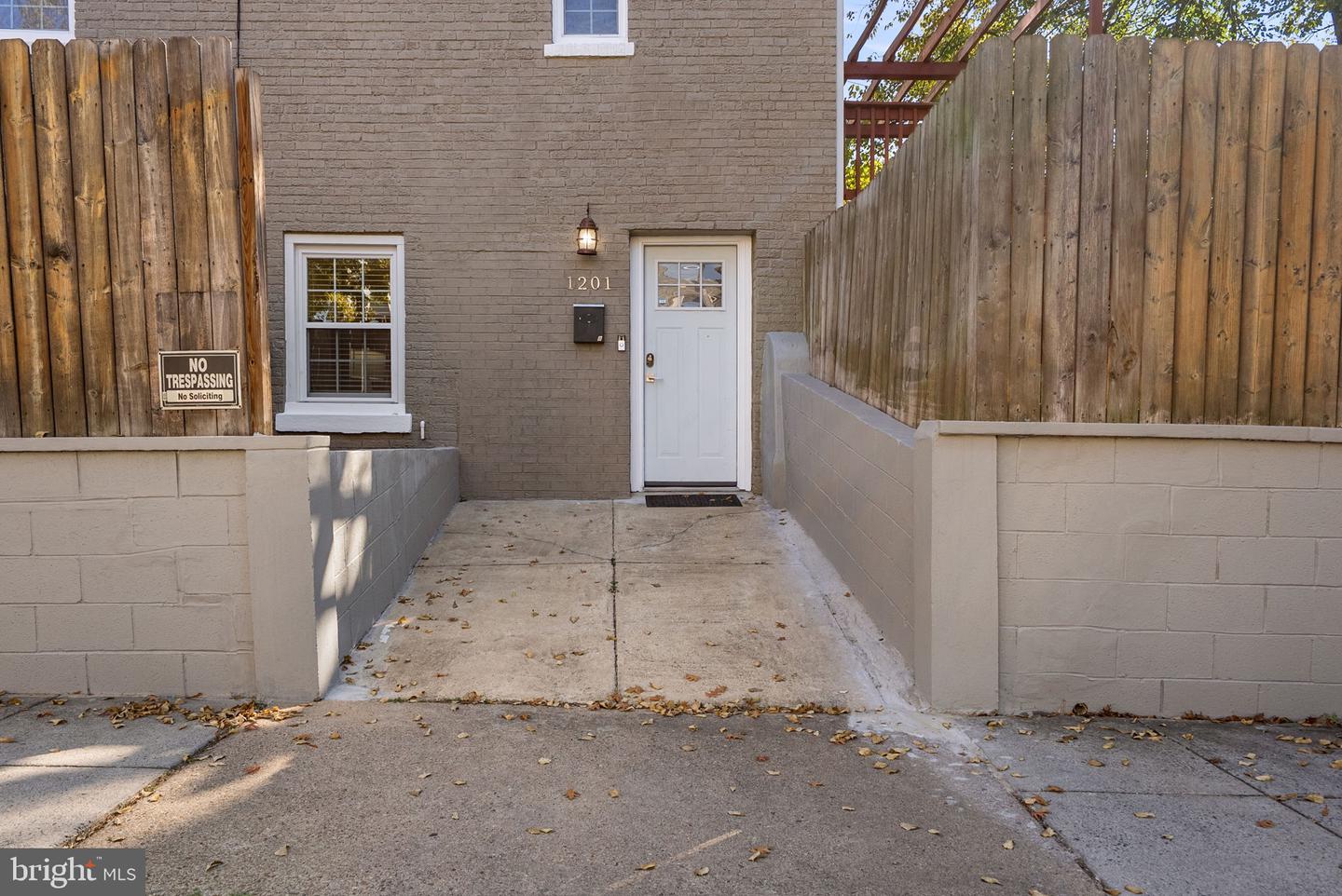 1201 QUEEN ST NE, WASHINGTON, District Of Columbia 20002, 5 Bedrooms Bedrooms, ,3 BathroomsBathrooms,Residential,For sale,1201 QUEEN ST NE,DCDC2229578 MLS # DCDC2229578 1201 QUEEN ST NE, WASHINGTON, District Of Columbia 20002, 5 Bedrooms Bedrooms, ,3 BathroomsBathrooms,Residential,For sale,1201 QUEEN ST NE,DCDC2229578 MLS # DCDC2229578