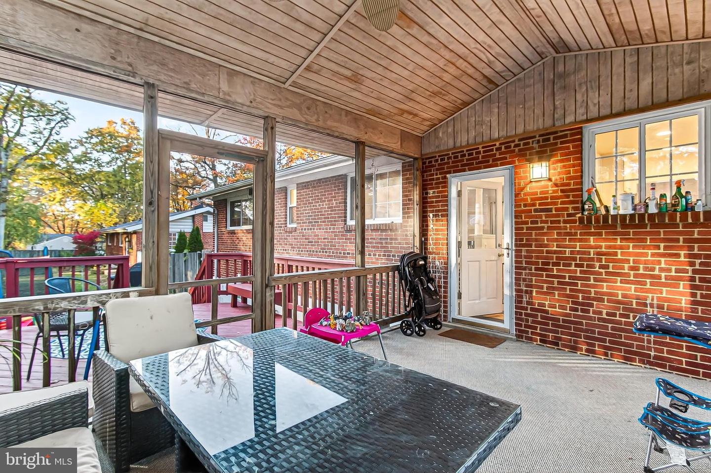 9917 DUNCAN ST, FAIRFAX, Virginia 22031, 3 Bedrooms Bedrooms, ,2 BathroomsBathrooms,Residential,For sale,9917 DUNCAN ST,VAFC2007280 MLS # VAFC2007280 9917 DUNCAN ST, FAIRFAX, Virginia 22031, 3 Bedrooms Bedrooms, ,2 BathroomsBathrooms,Residential,For sale,9917 DUNCAN ST,VAFC2007280 MLS # VAFC2007280