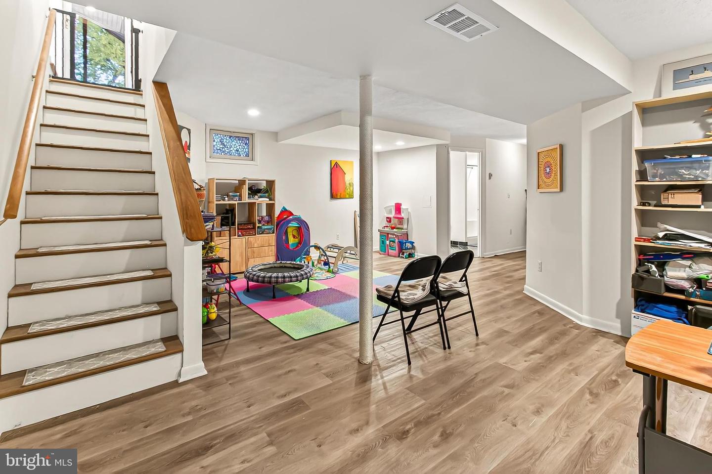 9917 DUNCAN ST, FAIRFAX, Virginia 22031, 3 Bedrooms Bedrooms, ,2 BathroomsBathrooms,Residential,For sale,9917 DUNCAN ST,VAFC2007280 MLS # VAFC2007280 9917 DUNCAN ST, FAIRFAX, Virginia 22031, 3 Bedrooms Bedrooms, ,2 BathroomsBathrooms,Residential,For sale,9917 DUNCAN ST,VAFC2007280 MLS # VAFC2007280