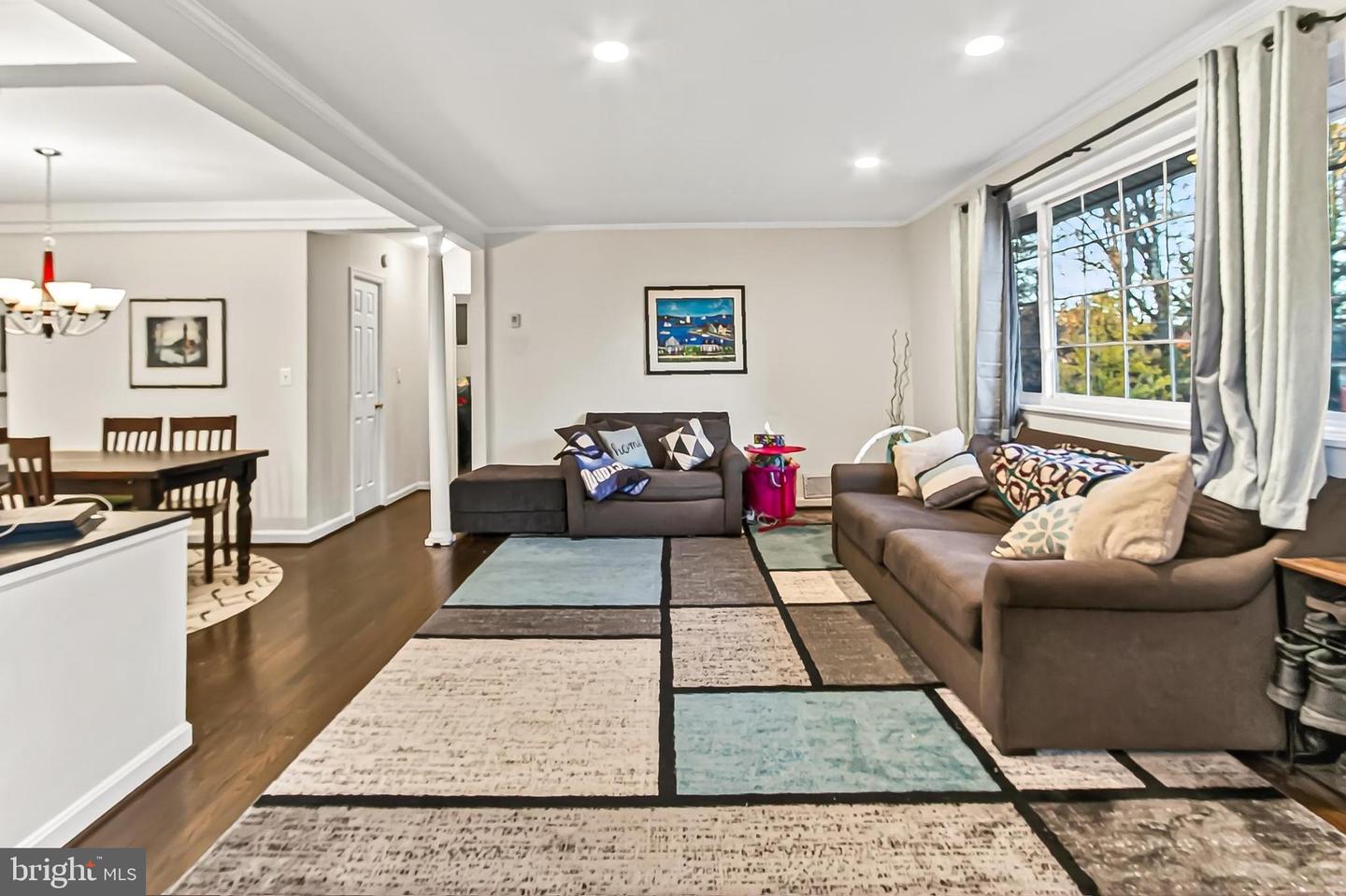 9917 DUNCAN ST, FAIRFAX, Virginia 22031, 3 Bedrooms Bedrooms, ,2 BathroomsBathrooms,Residential,For sale,9917 DUNCAN ST,VAFC2007280 MLS # VAFC2007280 9917 DUNCAN ST, FAIRFAX, Virginia 22031, 3 Bedrooms Bedrooms, ,2 BathroomsBathrooms,Residential,For sale,9917 DUNCAN ST,VAFC2007280 MLS # VAFC2007280