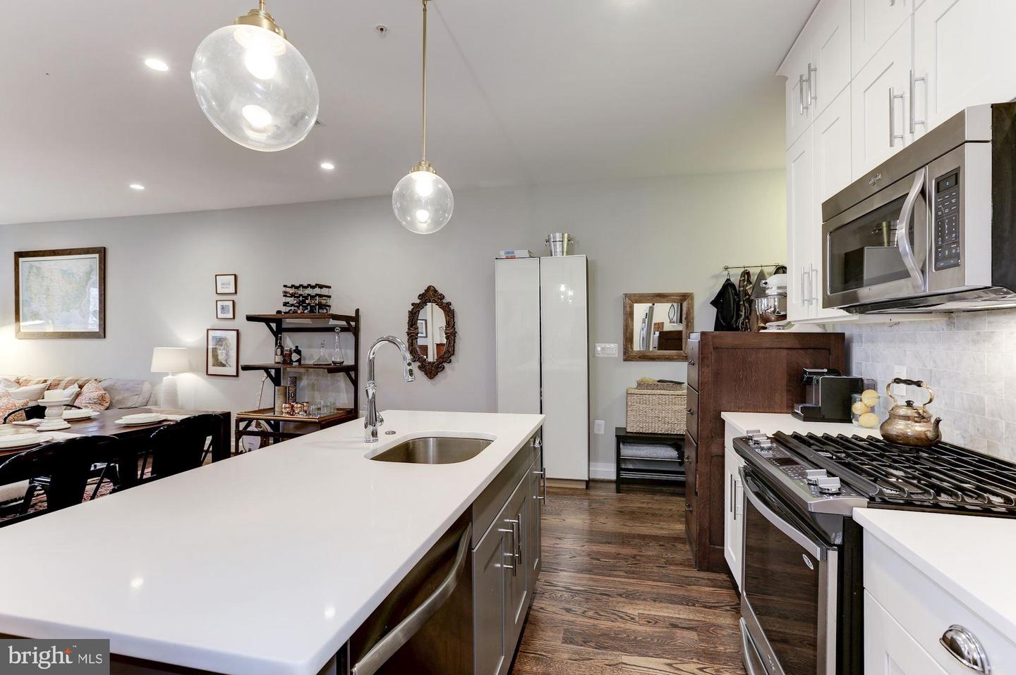 2303 ONTARIO RD NW #7, WASHINGTON, District Of Columbia 20009, 2 Bedrooms Bedrooms, ,2 BathroomsBathrooms,Residential,For sale,2303 ONTARIO RD NW #7,DCDC2229630 MLS # DCDC2229630 2303 ONTARIO RD NW #7, WASHINGTON, District Of Columbia 20009, 2 Bedrooms Bedrooms, ,2 BathroomsBathrooms,Residential,For sale,2303 ONTARIO RD NW #7,DCDC2229630 MLS # DCDC2229630