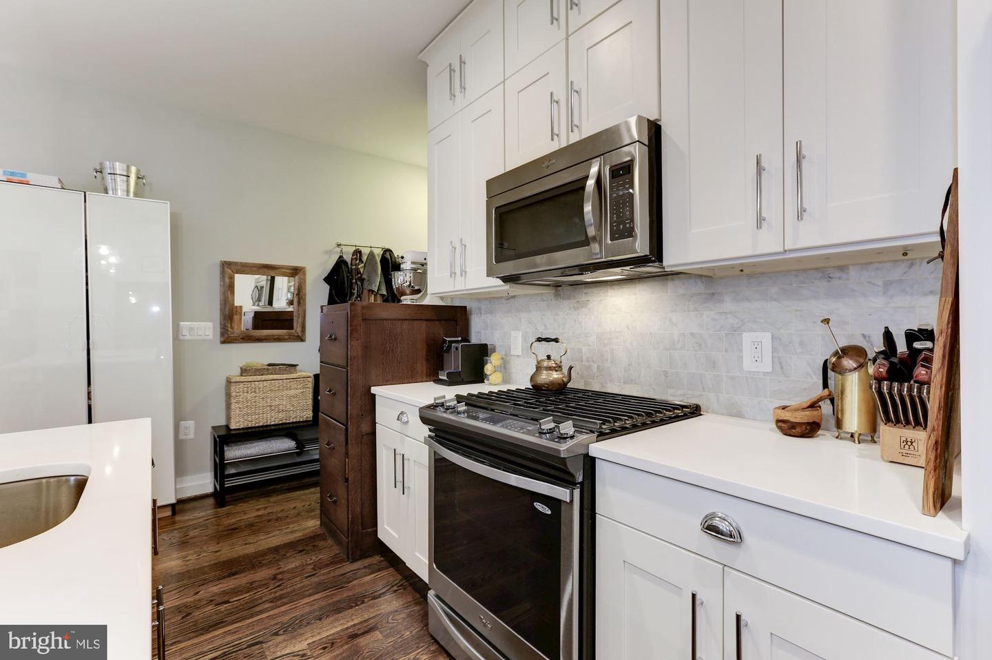 2303 ONTARIO RD NW #7, WASHINGTON, District Of Columbia 20009, 2 Bedrooms Bedrooms, ,2 BathroomsBathrooms,Residential,For sale,2303 ONTARIO RD NW #7,DCDC2229630 MLS # DCDC2229630 2303 ONTARIO RD NW #7, WASHINGTON, District Of Columbia 20009, 2 Bedrooms Bedrooms, ,2 BathroomsBathrooms,Residential,For sale,2303 ONTARIO RD NW #7,DCDC2229630 MLS # DCDC2229630