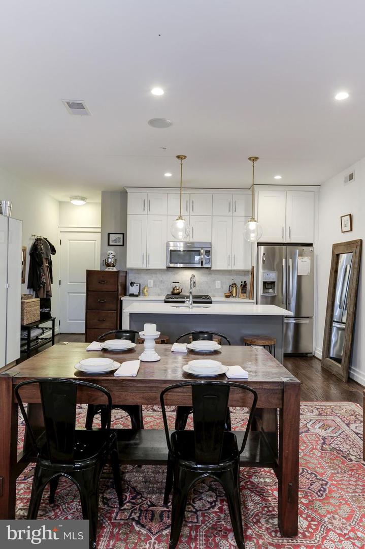 2303 ONTARIO RD NW #7, WASHINGTON, District Of Columbia 20009, 2 Bedrooms Bedrooms, ,2 BathroomsBathrooms,Residential,For sale,2303 ONTARIO RD NW #7,DCDC2229630 MLS # DCDC2229630 2303 ONTARIO RD NW #7, WASHINGTON, District Of Columbia 20009, 2 Bedrooms Bedrooms, ,2 BathroomsBathrooms,Residential,For sale,2303 ONTARIO RD NW #7,DCDC2229630 MLS # DCDC2229630