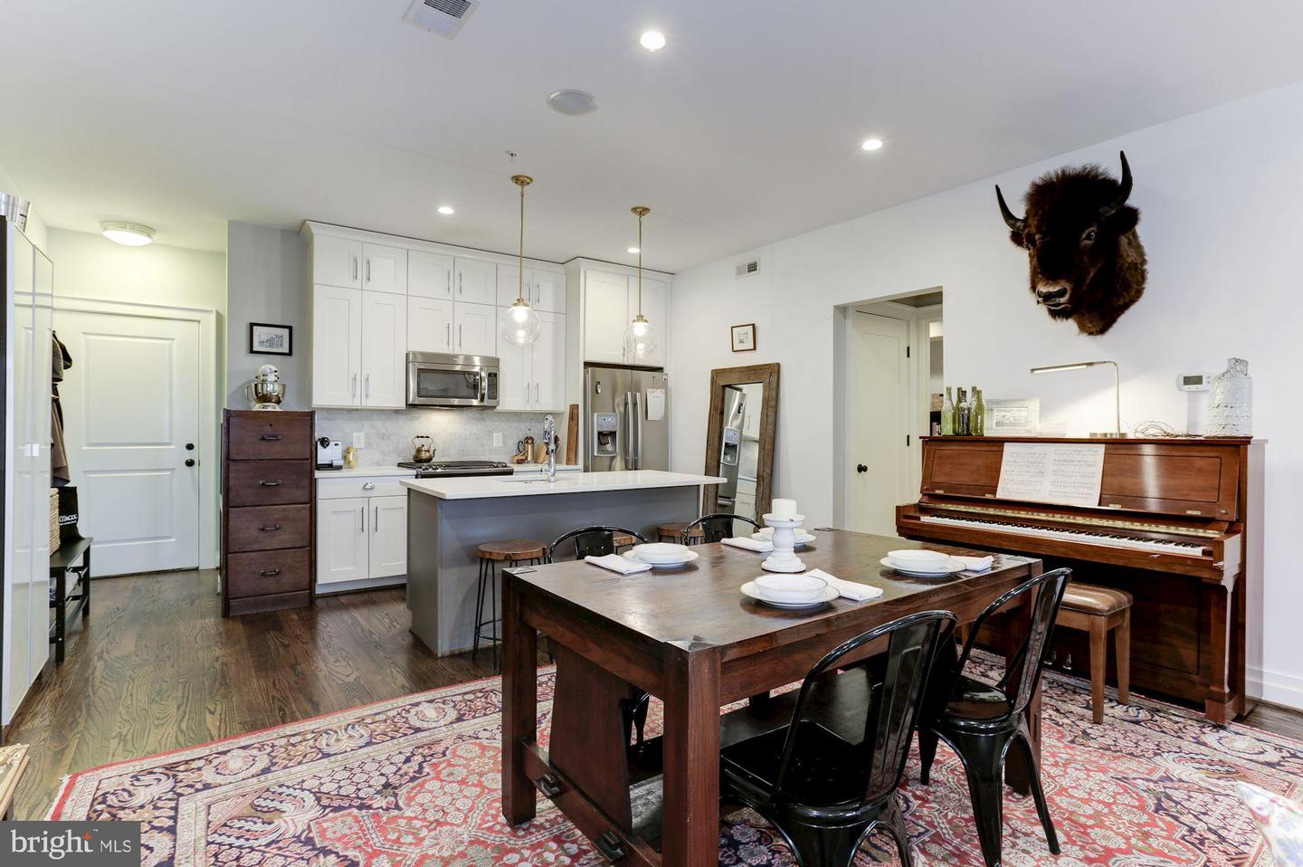 2303 ONTARIO RD NW #7, WASHINGTON, District Of Columbia 20009, 2 Bedrooms Bedrooms, ,2 BathroomsBathrooms,Residential,For sale,2303 ONTARIO RD NW #7,DCDC2229630 MLS # DCDC2229630 2303 ONTARIO RD NW #7, WASHINGTON, District Of Columbia 20009, 2 Bedrooms Bedrooms, ,2 BathroomsBathrooms,Residential,For sale,2303 ONTARIO RD NW #7,DCDC2229630 MLS # DCDC2229630