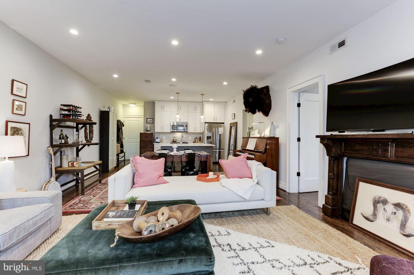 2303 ONTARIO RD NW #7, WASHINGTON, District Of Columbia 20009, 2 Bedrooms Bedrooms, ,2 BathroomsBathrooms,Residential,For sale,2303 ONTARIO RD NW #7,DCDC2229630 MLS # DCDC2229630 2303 ONTARIO RD NW #7, WASHINGTON, District Of Columbia 20009, 2 Bedrooms Bedrooms, ,2 BathroomsBathrooms,Residential,For sale,2303 ONTARIO RD NW #7,DCDC2229630 MLS # DCDC2229630