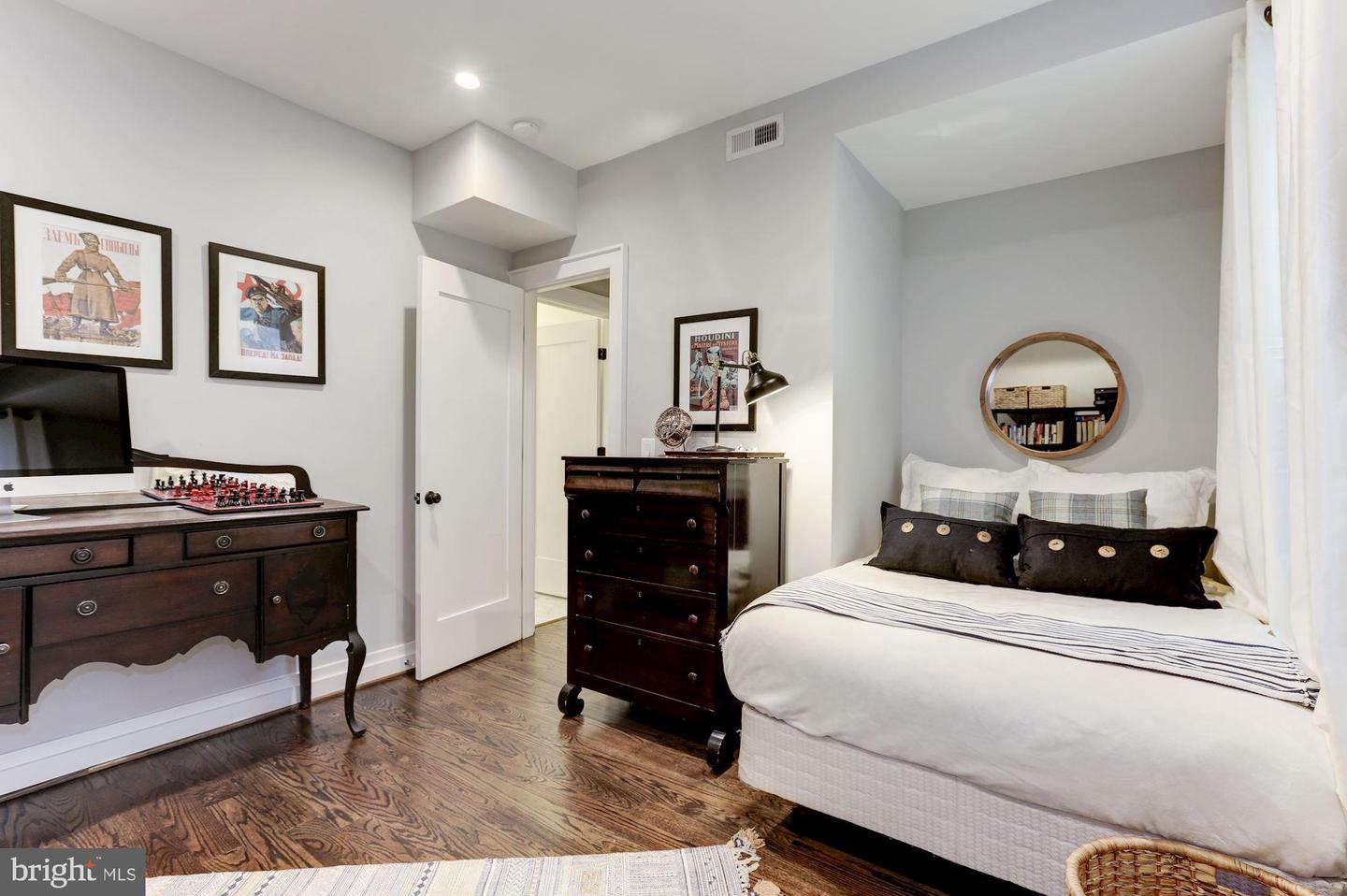 2303 ONTARIO RD NW #7, WASHINGTON, District Of Columbia 20009, 2 Bedrooms Bedrooms, ,2 BathroomsBathrooms,Residential,For sale,2303 ONTARIO RD NW #7,DCDC2229630 MLS # DCDC2229630 2303 ONTARIO RD NW #7, WASHINGTON, District Of Columbia 20009, 2 Bedrooms Bedrooms, ,2 BathroomsBathrooms,Residential,For sale,2303 ONTARIO RD NW #7,DCDC2229630 MLS # DCDC2229630