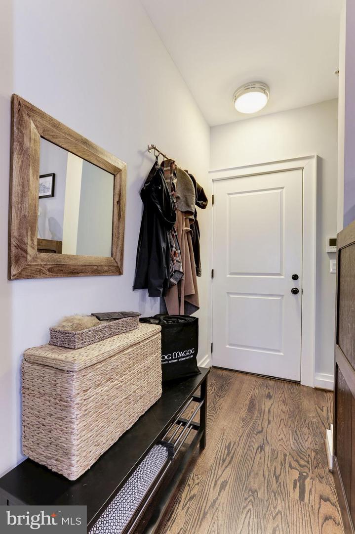 2303 ONTARIO RD NW #7, WASHINGTON, District Of Columbia 20009, 2 Bedrooms Bedrooms, ,2 BathroomsBathrooms,Residential,For sale,2303 ONTARIO RD NW #7,DCDC2229630 MLS # DCDC2229630 2303 ONTARIO RD NW #7, WASHINGTON, District Of Columbia 20009, 2 Bedrooms Bedrooms, ,2 BathroomsBathrooms,Residential,For sale,2303 ONTARIO RD NW #7,DCDC2229630 MLS # DCDC2229630