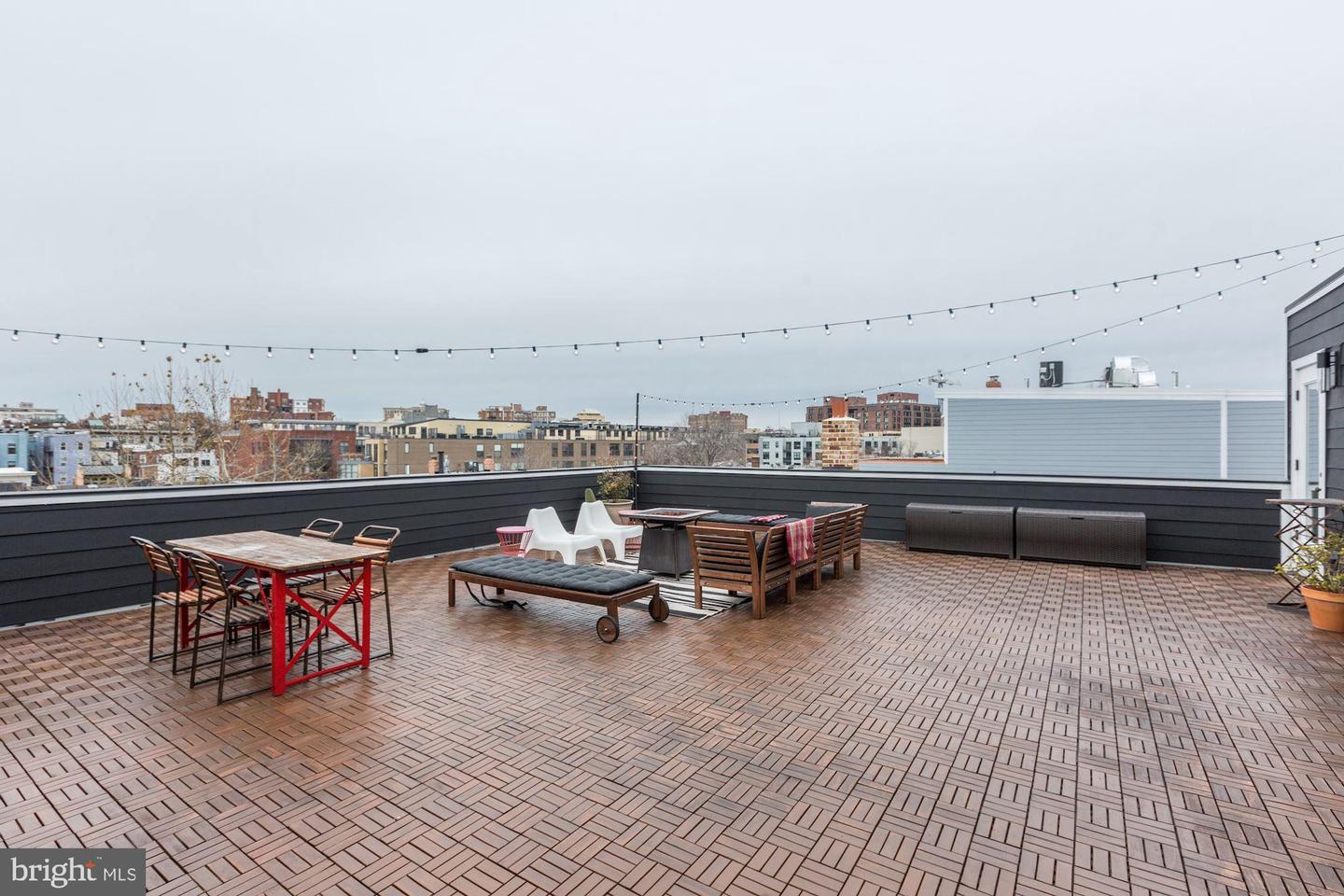 2303 ONTARIO RD NW #7, WASHINGTON, District Of Columbia 20009, 2 Bedrooms Bedrooms, ,2 BathroomsBathrooms,Residential,For sale,2303 ONTARIO RD NW #7,DCDC2229630 MLS # DCDC2229630 2303 ONTARIO RD NW #7, WASHINGTON, District Of Columbia 20009, 2 Bedrooms Bedrooms, ,2 BathroomsBathrooms,Residential,For sale,2303 ONTARIO RD NW #7,DCDC2229630 MLS # DCDC2229630