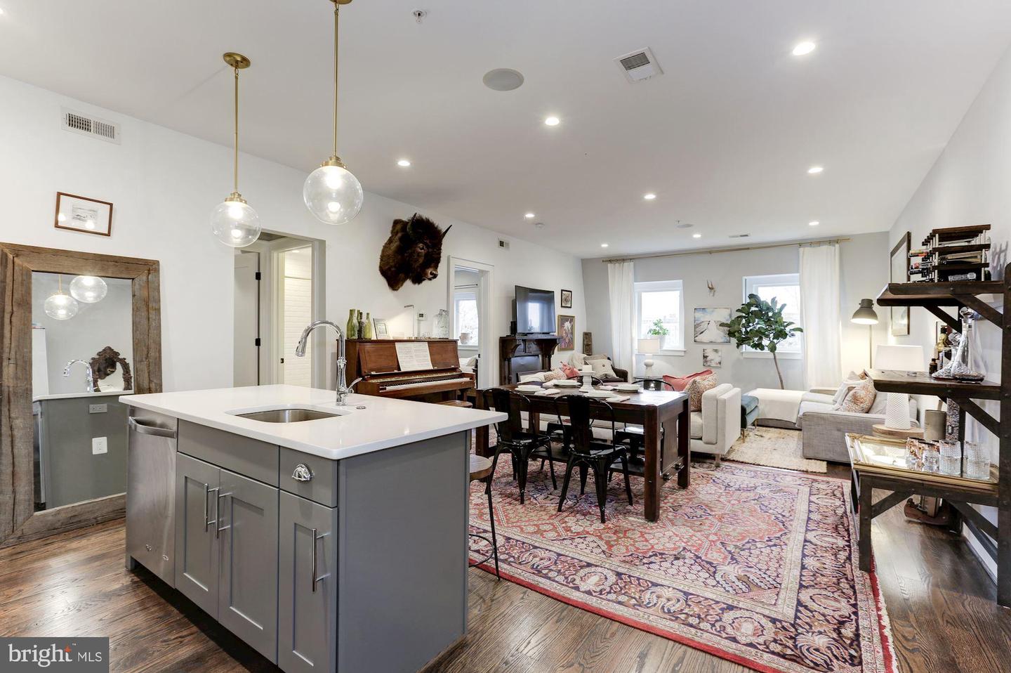 2303 ONTARIO RD NW #7, WASHINGTON, District Of Columbia 20009, 2 Bedrooms Bedrooms, ,2 BathroomsBathrooms,Residential,For sale,2303 ONTARIO RD NW #7,DCDC2229630 MLS # DCDC2229630 2303 ONTARIO RD NW #7, WASHINGTON, District Of Columbia 20009, 2 Bedrooms Bedrooms, ,2 BathroomsBathrooms,Residential,For sale,2303 ONTARIO RD NW #7,DCDC2229630 MLS # DCDC2229630