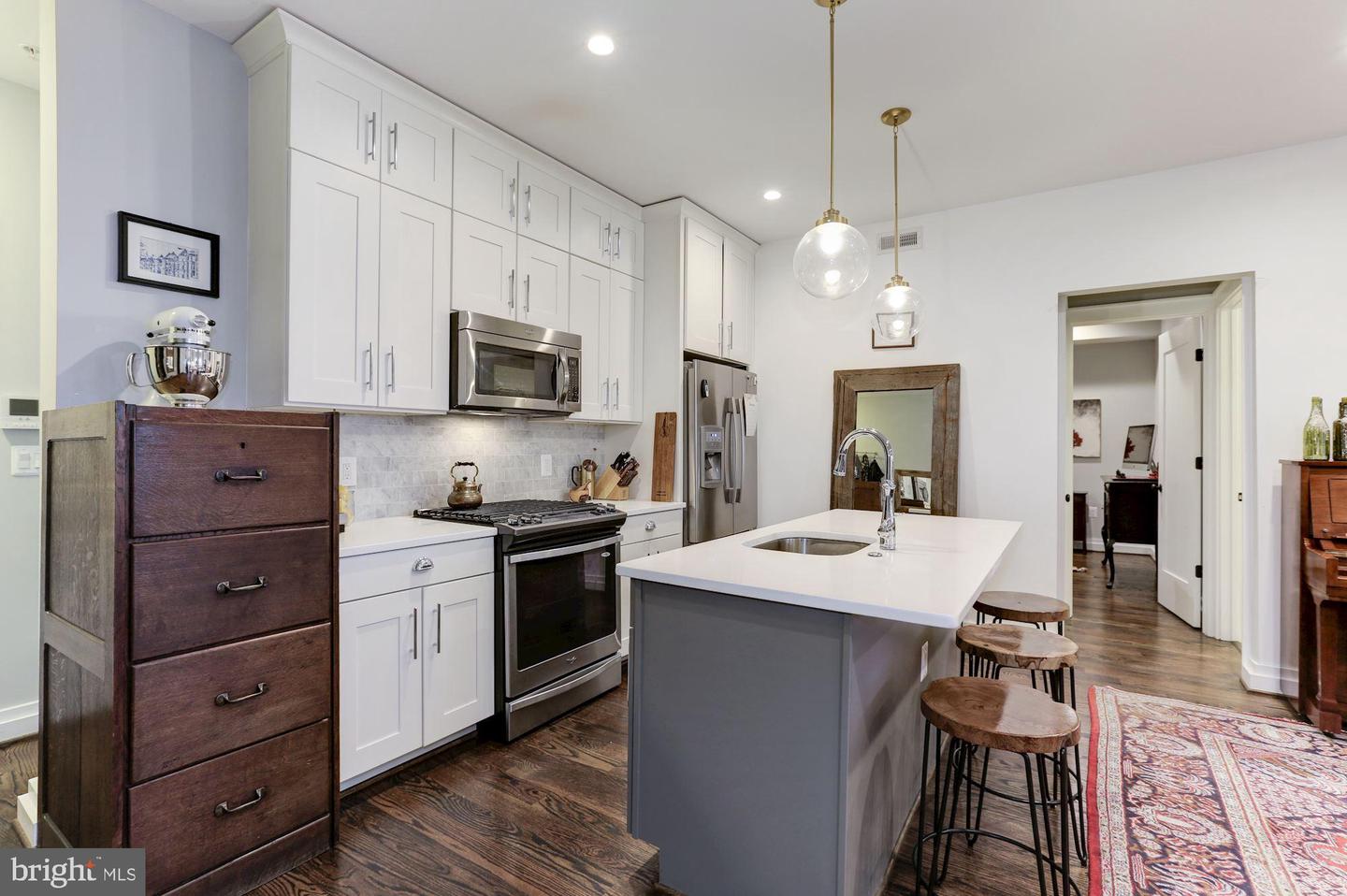 2303 ONTARIO RD NW #7, WASHINGTON, District Of Columbia 20009, 2 Bedrooms Bedrooms, ,2 BathroomsBathrooms,Residential,For sale,2303 ONTARIO RD NW #7,DCDC2229630 MLS # DCDC2229630 2303 ONTARIO RD NW #7, WASHINGTON, District Of Columbia 20009, 2 Bedrooms Bedrooms, ,2 BathroomsBathrooms,Residential,For sale,2303 ONTARIO RD NW #7,DCDC2229630 MLS # DCDC2229630