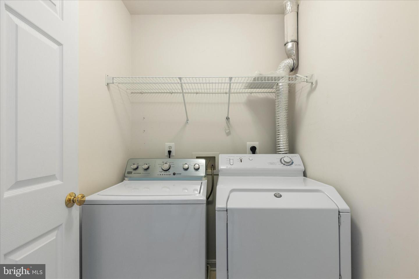 22691 ASHLEY INN TER, ASHBURN, Virginia 20148, 3 Bedrooms Bedrooms, 7 Rooms Rooms,2 BathroomsBathrooms,Residential,For sale,22691 ASHLEY INN TER,VALO2110152 MLS # VALO2110152 22691 ASHLEY INN TER, ASHBURN, Virginia 20148, 3 Bedrooms Bedrooms, 7 Rooms Rooms,2 BathroomsBathrooms,Residential,For sale,22691 ASHLEY INN TER,VALO2110152 MLS # VALO2110152