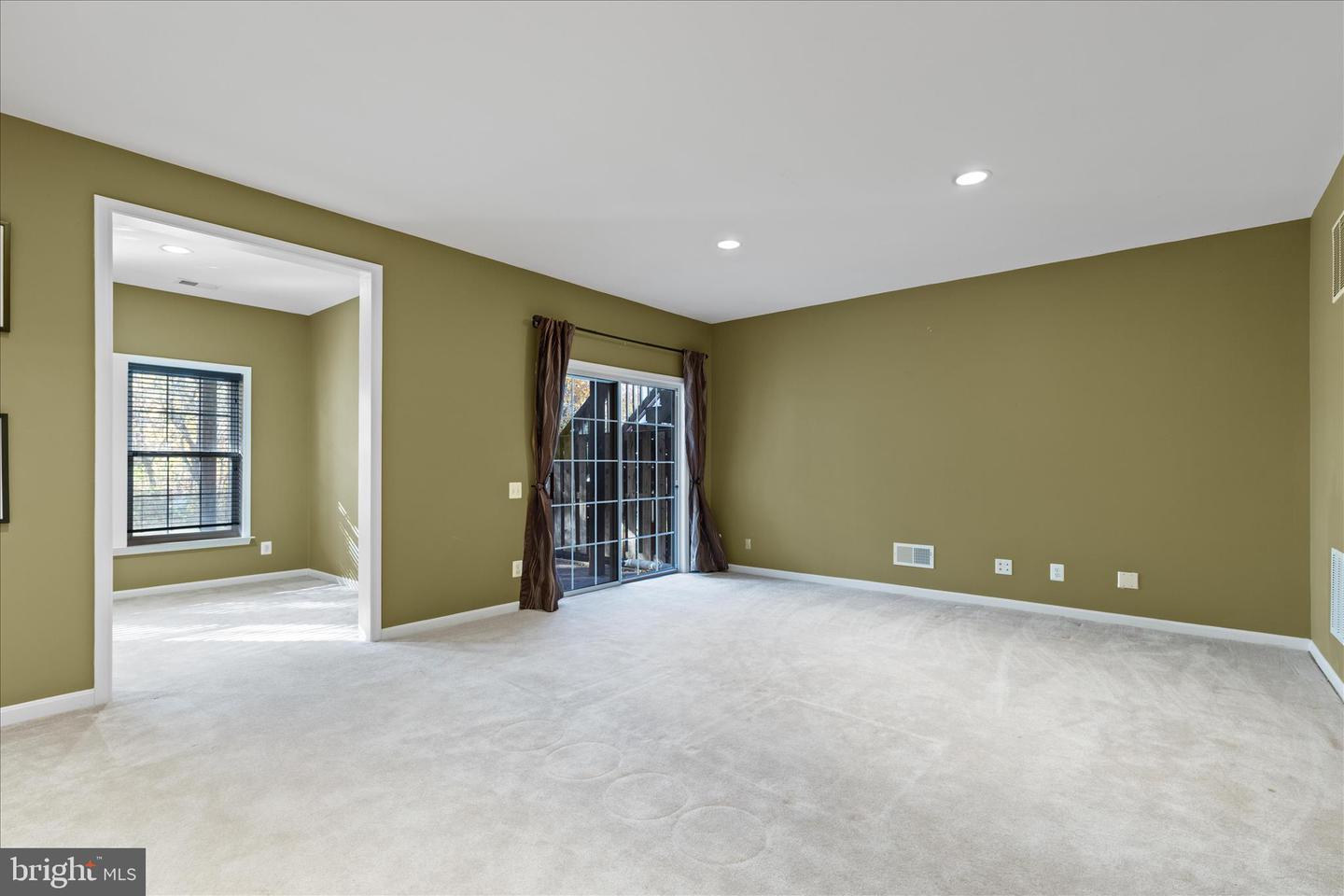 22691 ASHLEY INN TER, ASHBURN, Virginia 20148, 3 Bedrooms Bedrooms, 7 Rooms Rooms,2 BathroomsBathrooms,Residential,For sale,22691 ASHLEY INN TER,VALO2110152 MLS # VALO2110152 22691 ASHLEY INN TER, ASHBURN, Virginia 20148, 3 Bedrooms Bedrooms, 7 Rooms Rooms,2 BathroomsBathrooms,Residential,For sale,22691 ASHLEY INN TER,VALO2110152 MLS # VALO2110152