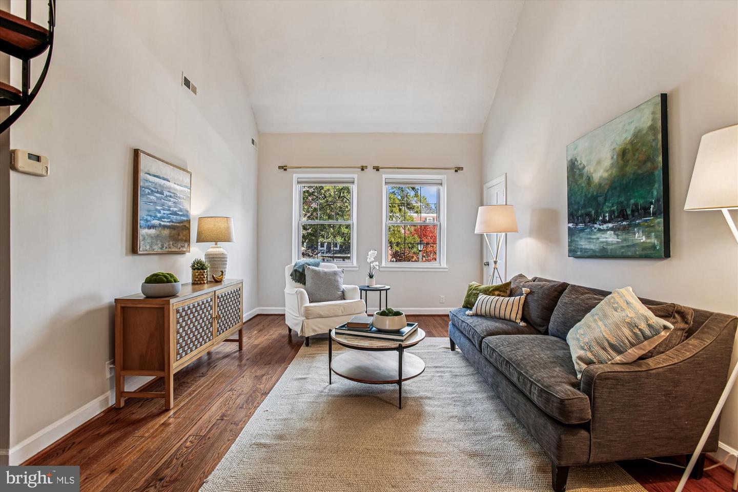 3000 S COLUMBUS ST S #B2, ARLINGTON, Virginia 22206, 2 Bedrooms Bedrooms, 9 Rooms Rooms,1 BathroomBathrooms,Residential,For sale,3000 S COLUMBUS ST S #B2,VAAR2065598 MLS # VAAR2065598 3000 S COLUMBUS ST S #B2, ARLINGTON, Virginia 22206, 2 Bedrooms Bedrooms, 9 Rooms Rooms,1 BathroomBathrooms,Residential,For sale,3000 S COLUMBUS ST S #B2,VAAR2065598 MLS # VAAR2065598