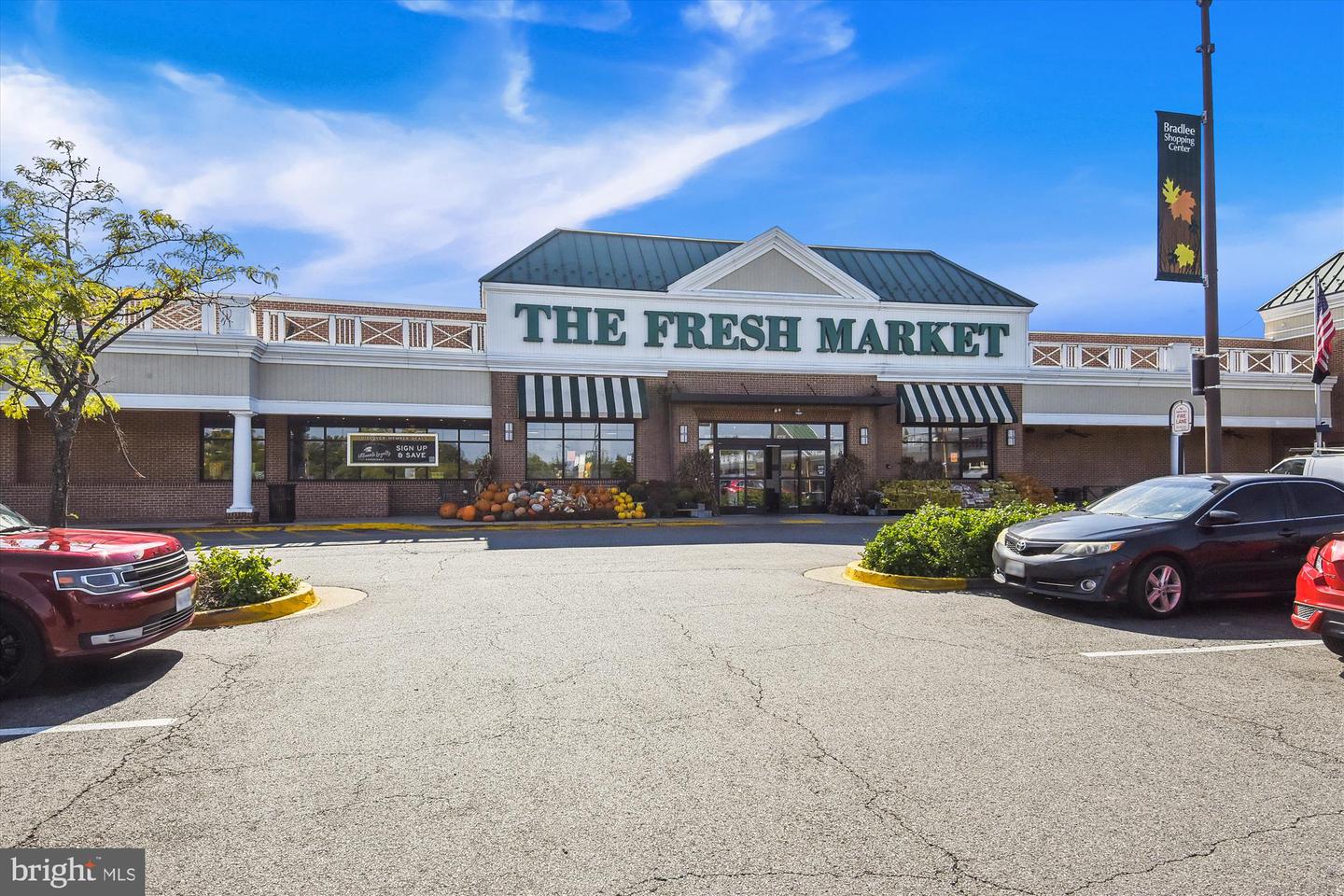 3000 S COLUMBUS ST S #B2, ARLINGTON, Virginia 22206, 2 Bedrooms Bedrooms, 9 Rooms Rooms,1 BathroomBathrooms,Residential,For sale,3000 S COLUMBUS ST S #B2,VAAR2065598 MLS # VAAR2065598 3000 S COLUMBUS ST S #B2, ARLINGTON, Virginia 22206, 2 Bedrooms Bedrooms, 9 Rooms Rooms,1 BathroomBathrooms,Residential,For sale,3000 S COLUMBUS ST S #B2,VAAR2065598 MLS # VAAR2065598