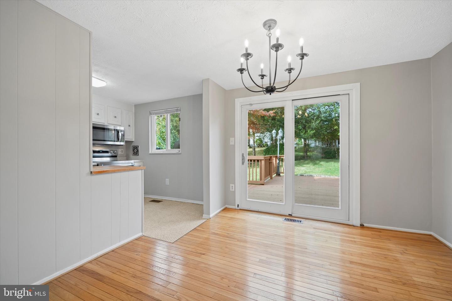 9323 KITE ST, BURKE, Virginia 22015, 3 Bedrooms Bedrooms, ,2 BathroomsBathrooms,Residential,For sale,9323 KITE ST,VAFX2277196 MLS # VAFX2277196 9323 KITE ST, BURKE, Virginia 22015, 3 Bedrooms Bedrooms, ,2 BathroomsBathrooms,Residential,For sale,9323 KITE ST,VAFX2277196 MLS # VAFX2277196