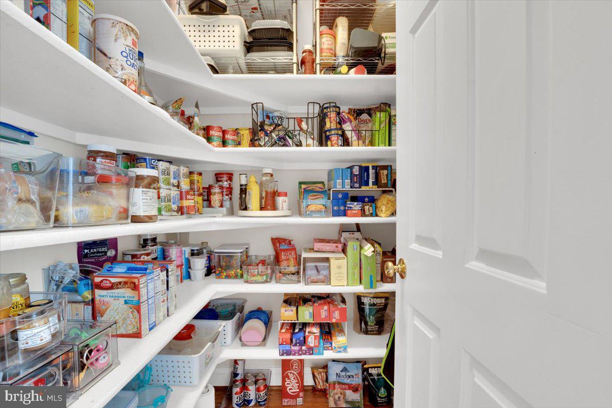 16886 IVANDALE RD, HAMILTON, Virginia 20158, 4 Bedrooms Bedrooms, ,4 BathroomsBathrooms,Residential,For sale,16886 IVANDALE RD,VALO2110350 MLS # VALO2110350 16886 IVANDALE RD, HAMILTON, Virginia 20158, 4 Bedrooms Bedrooms, ,4 BathroomsBathrooms,Residential,For sale,16886 IVANDALE RD,VALO2110350 MLS # VALO2110350