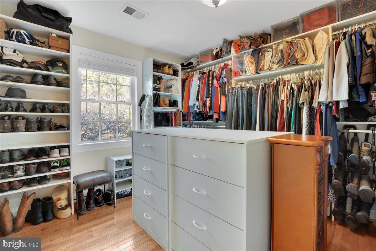 16886 IVANDALE RD, HAMILTON, Virginia 20158, 4 Bedrooms Bedrooms, ,4 BathroomsBathrooms,Residential,For sale,16886 IVANDALE RD,VALO2110350 MLS # VALO2110350 16886 IVANDALE RD, HAMILTON, Virginia 20158, 4 Bedrooms Bedrooms, ,4 BathroomsBathrooms,Residential,For sale,16886 IVANDALE RD,VALO2110350 MLS # VALO2110350