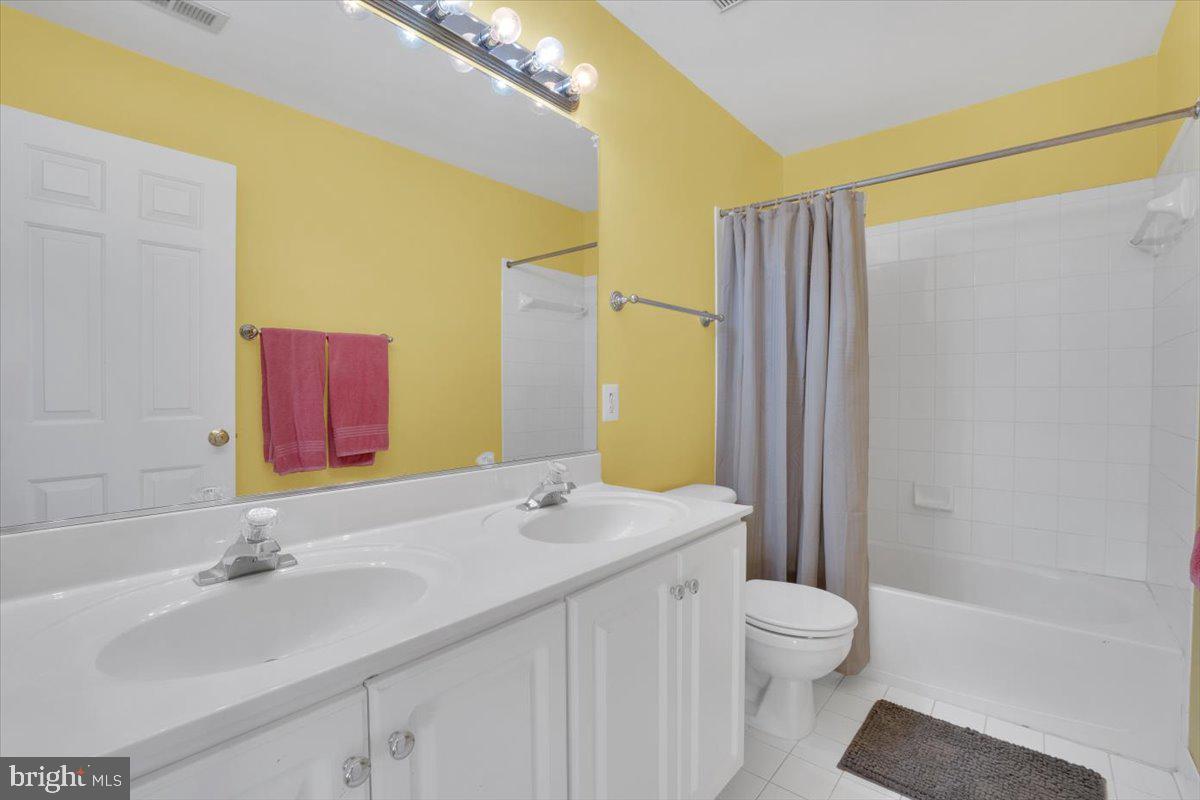 16886 IVANDALE RD, HAMILTON, Virginia 20158, 4 Bedrooms Bedrooms, ,4 BathroomsBathrooms,Residential,For sale,16886 IVANDALE RD,VALO2110350 MLS # VALO2110350 16886 IVANDALE RD, HAMILTON, Virginia 20158, 4 Bedrooms Bedrooms, ,4 BathroomsBathrooms,Residential,For sale,16886 IVANDALE RD,VALO2110350 MLS # VALO2110350