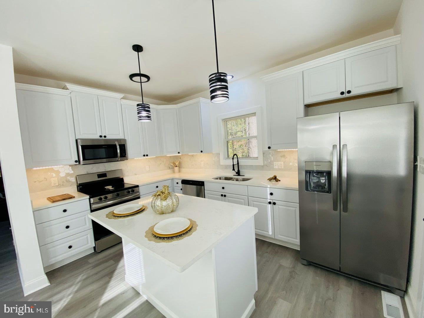 326 2ND AVE, ALBERTA, Virginia 23821, 3 Bedrooms Bedrooms, 10 Rooms Rooms,2 BathroomsBathrooms,Residential,For sale,326 2ND AVE,VABW2000094 MLS # VABW2000094 326 2ND AVE, ALBERTA, Virginia 23821, 3 Bedrooms Bedrooms, 10 Rooms Rooms,2 BathroomsBathrooms,Residential,For sale,326 2ND AVE,VABW2000094 MLS # VABW2000094